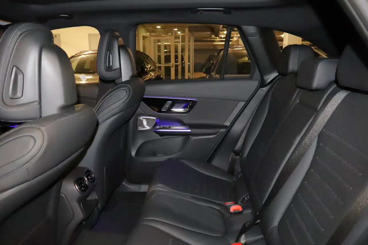 Mercedes-Benz GLC снимка Mercedes-Benz GLC