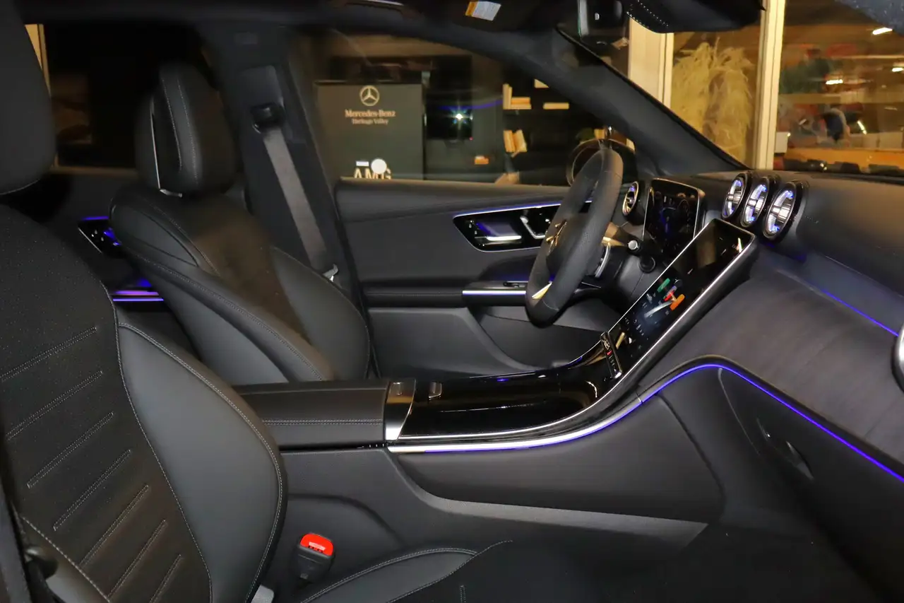 Mercedes-Benz GLC снимка Mercedes-Benz GLC