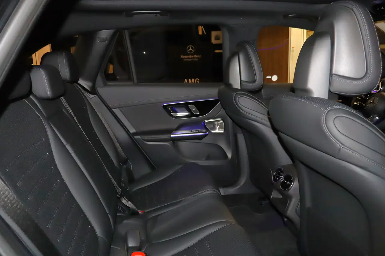 Mercedes-Benz GLC снимка Mercedes-Benz GLC