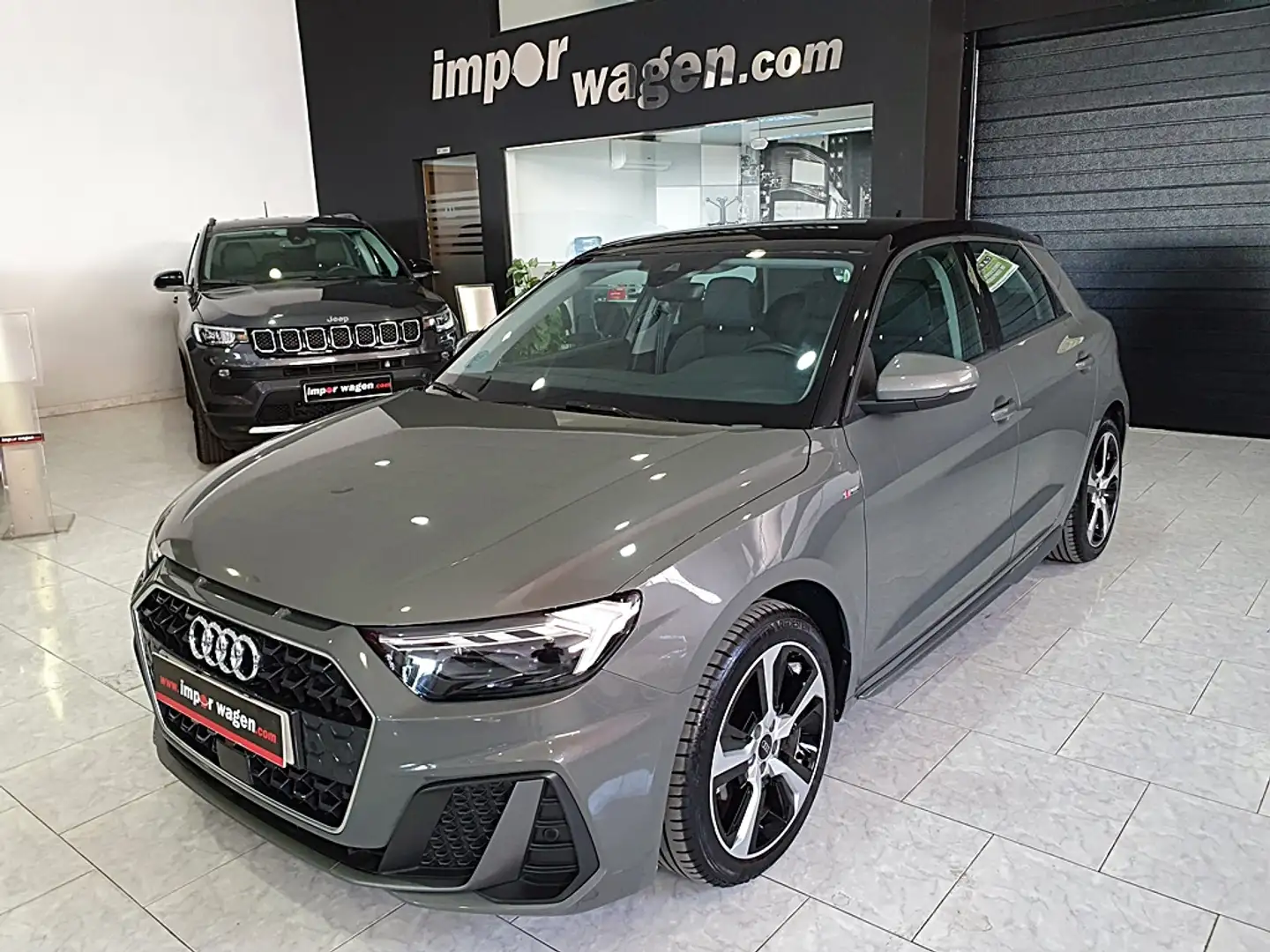 Audi A1 Sportback 30 TFSI Adrenalin Gris - 1