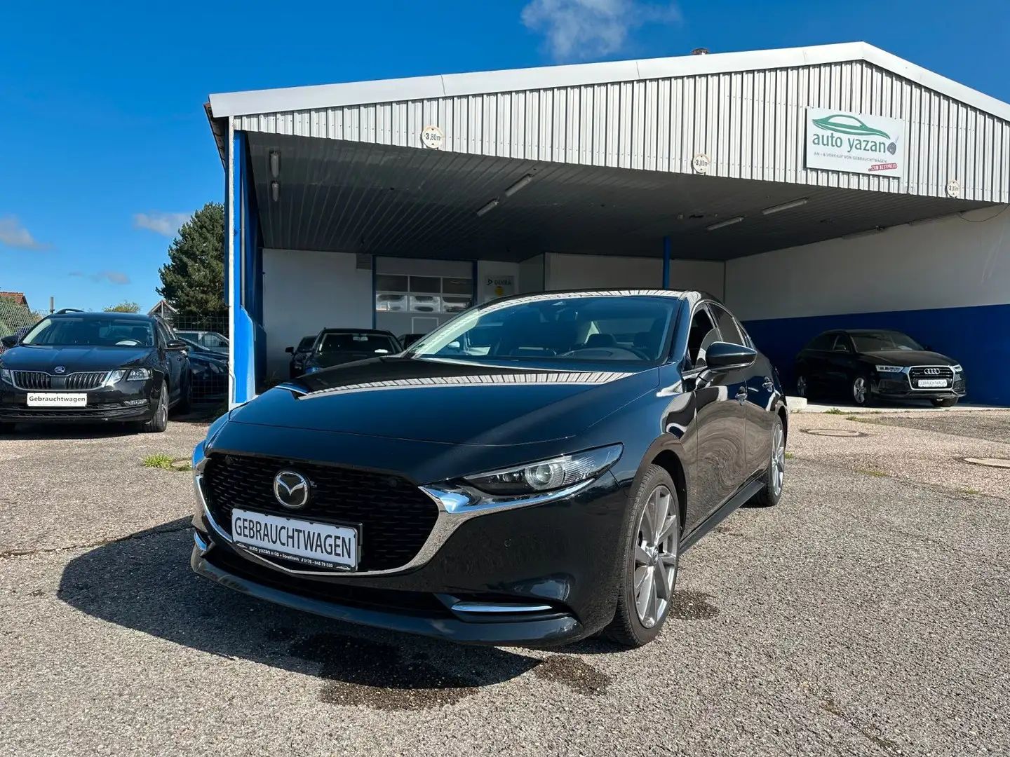 Mazda 3 Lim. 4-trg. Selection / 360°Kamera /Matrix-LED Noir - 1