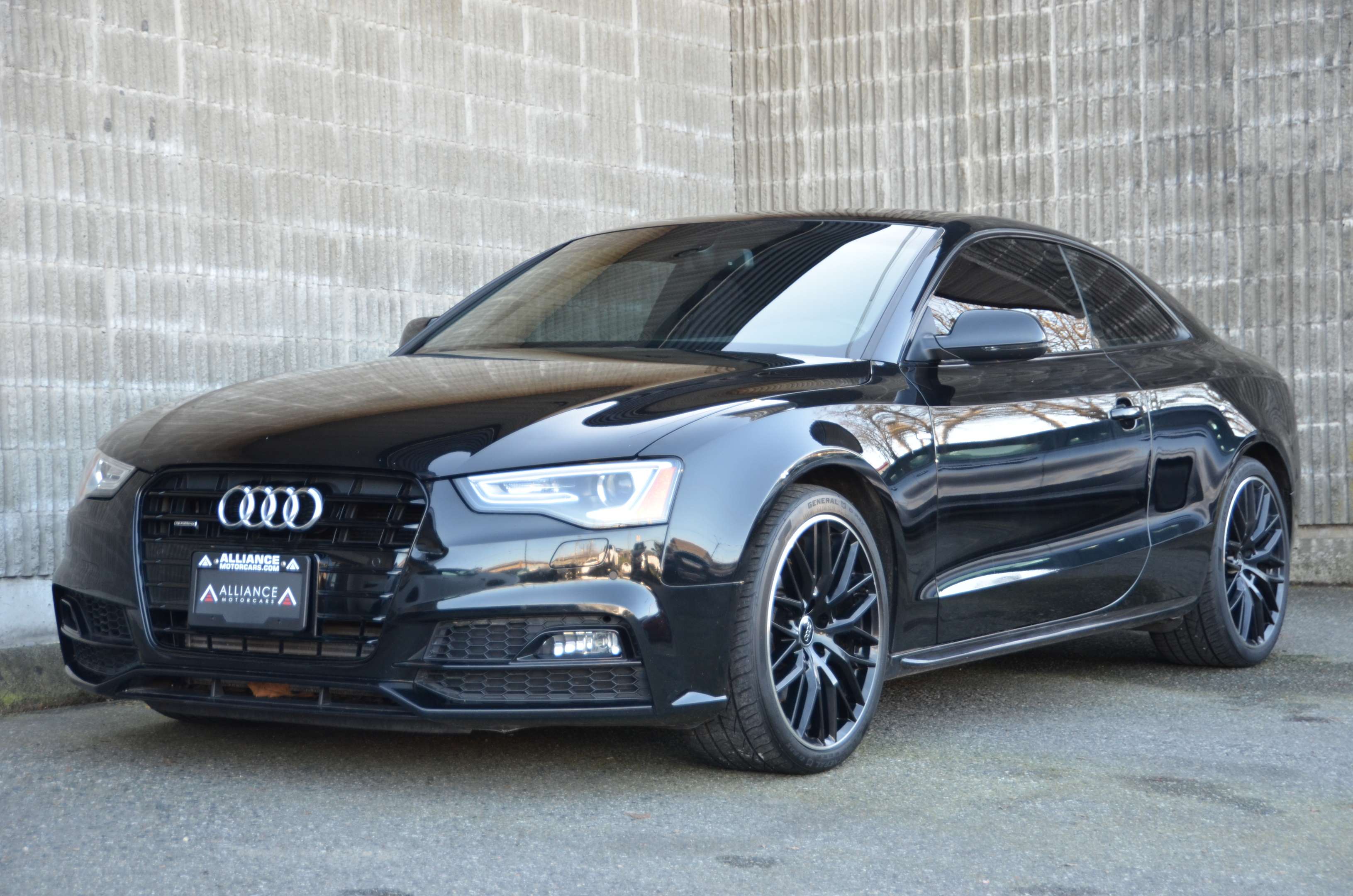 2017 Audi A5 2dr Cpe Auto Progressiv alt 2