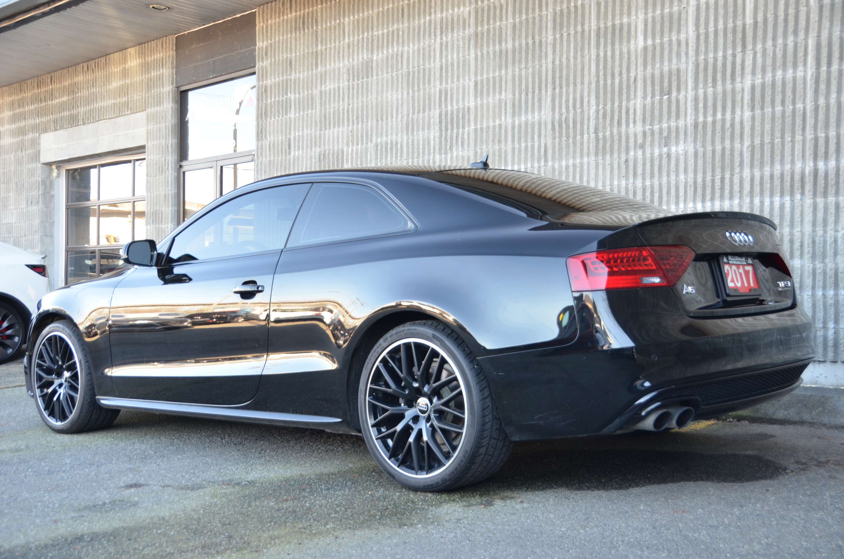 2017 Audi A5 2dr Cpe Auto Progressiv alt 4