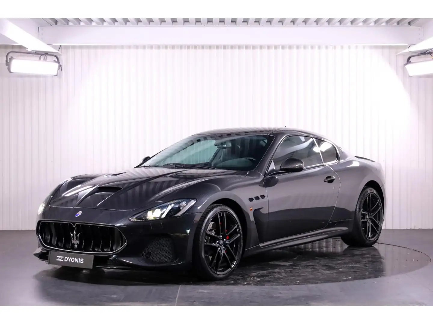 Maserati GranTurismo MC STRADALE 4.7L V8 460CV BVA Grigio - 1