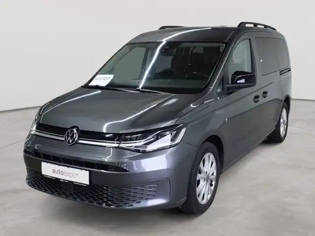 Volkswagen Caddy view 2