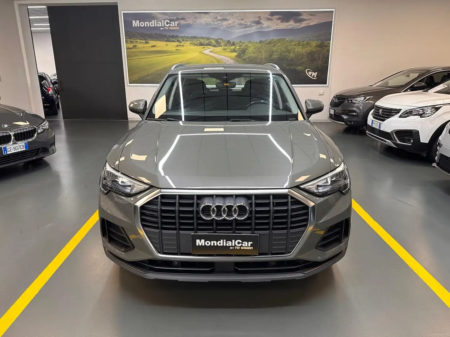 Audi Q3 35 2.0 tdi Business Advanced s-tronic IVA ESPOSTA Grigio - 2