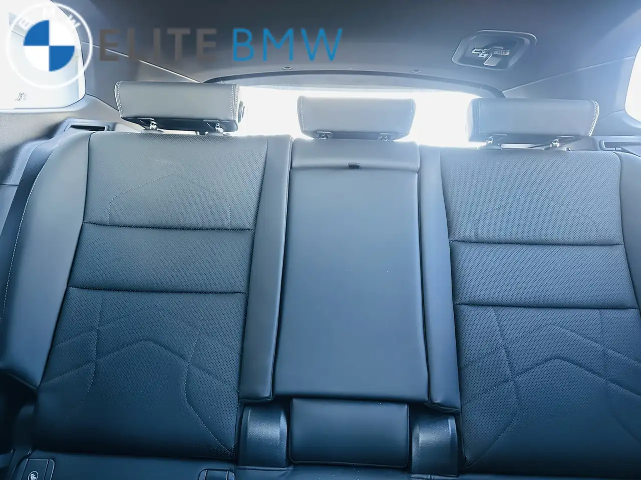 BMW X1 снимка BMW X1