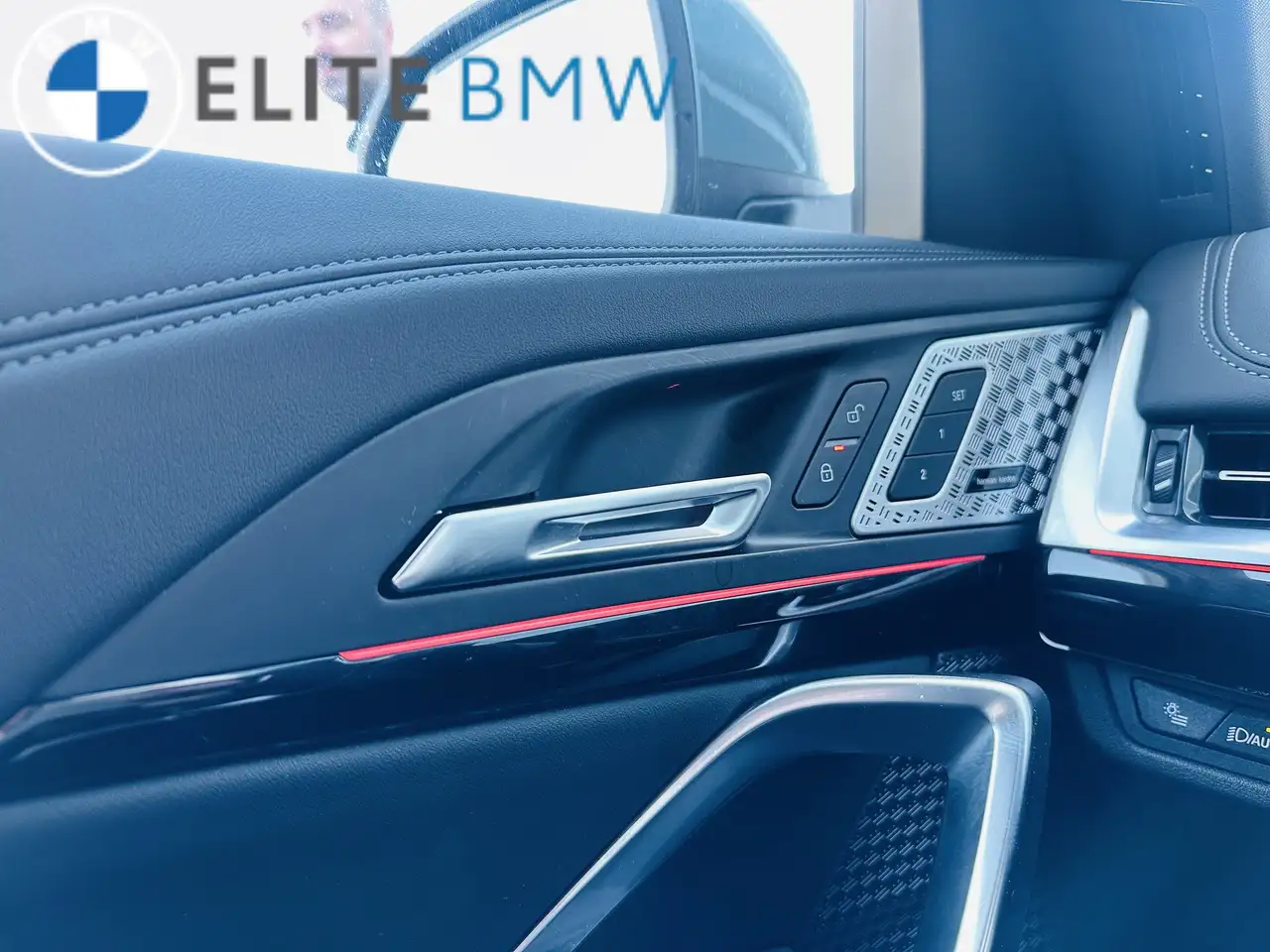 BMW X1 снимка BMW X1