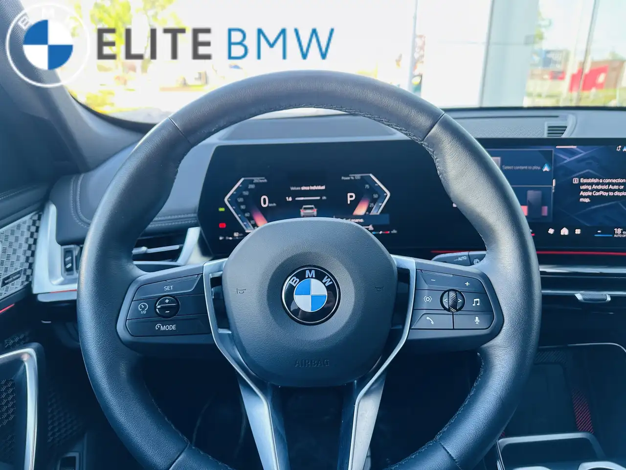 BMW X1 снимка BMW X1