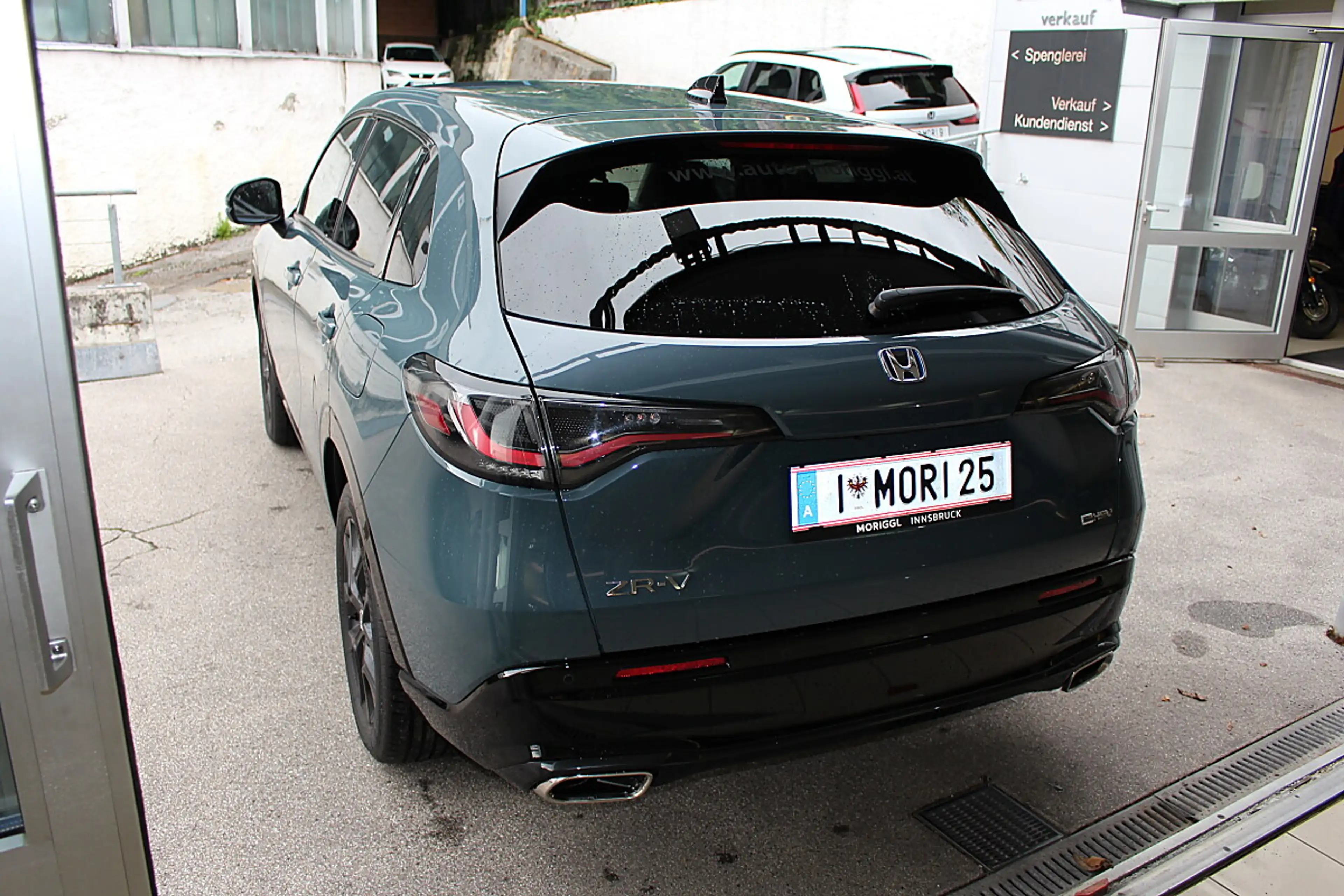 Honda ZR-V 2,0 i-MMD Hybrid Sport Aut. — photo 9