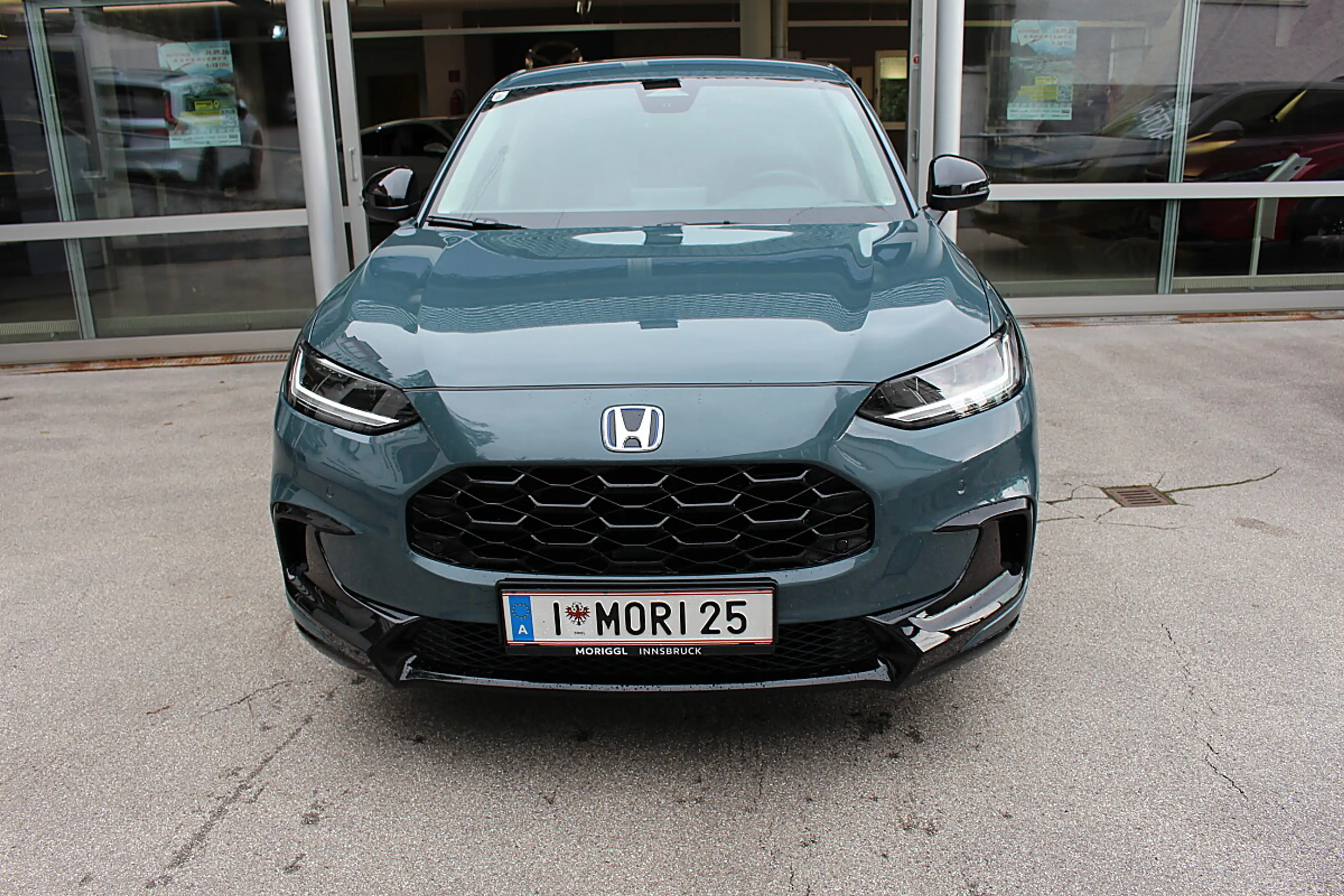 Honda ZR-V 2,0 i-MMD Hybrid Sport Aut. — photo 3