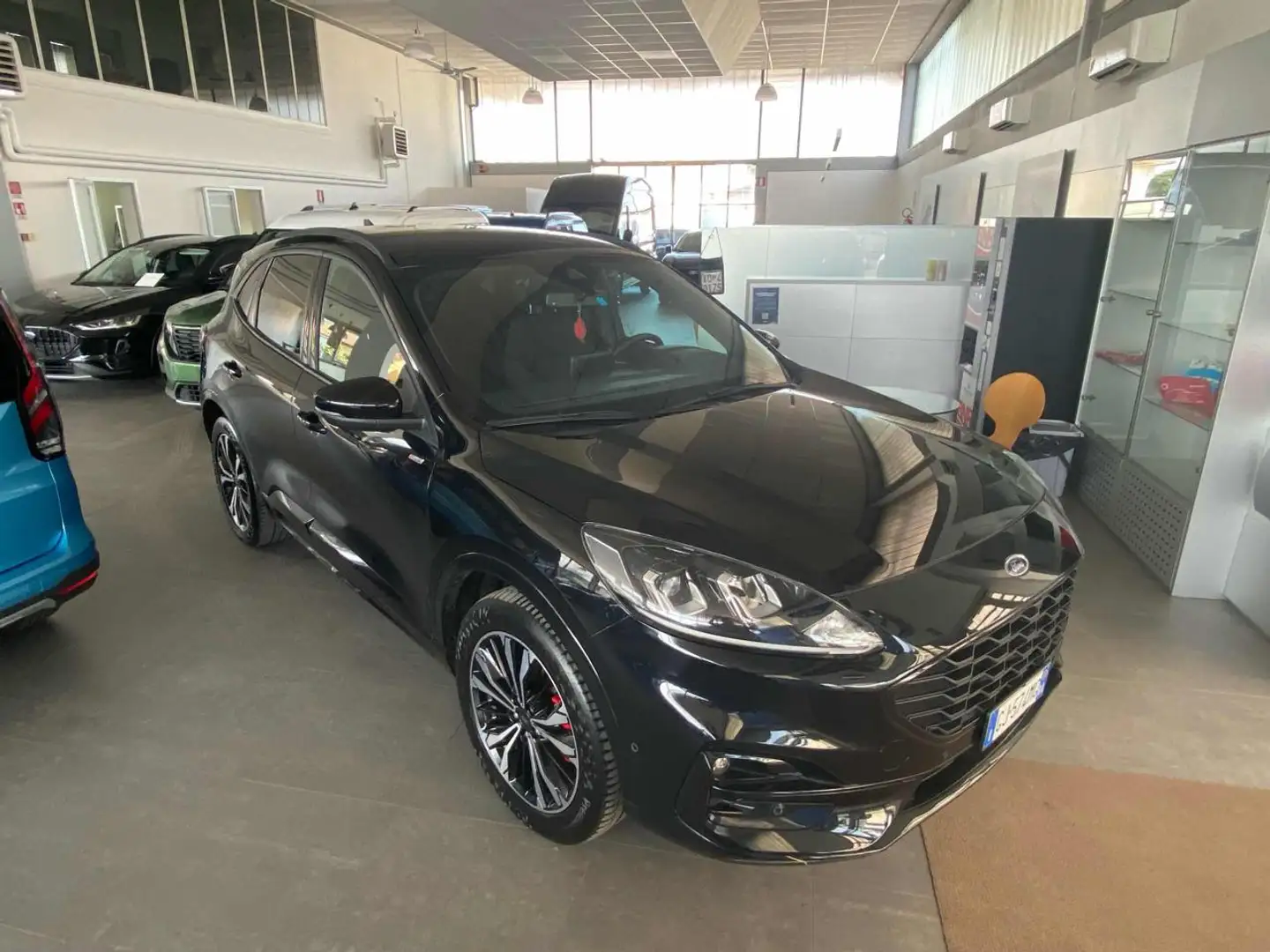 Ford Kuga 2.5 Plug In Hybrid 225 CV CVT 2WD ST-Line Noir - 2