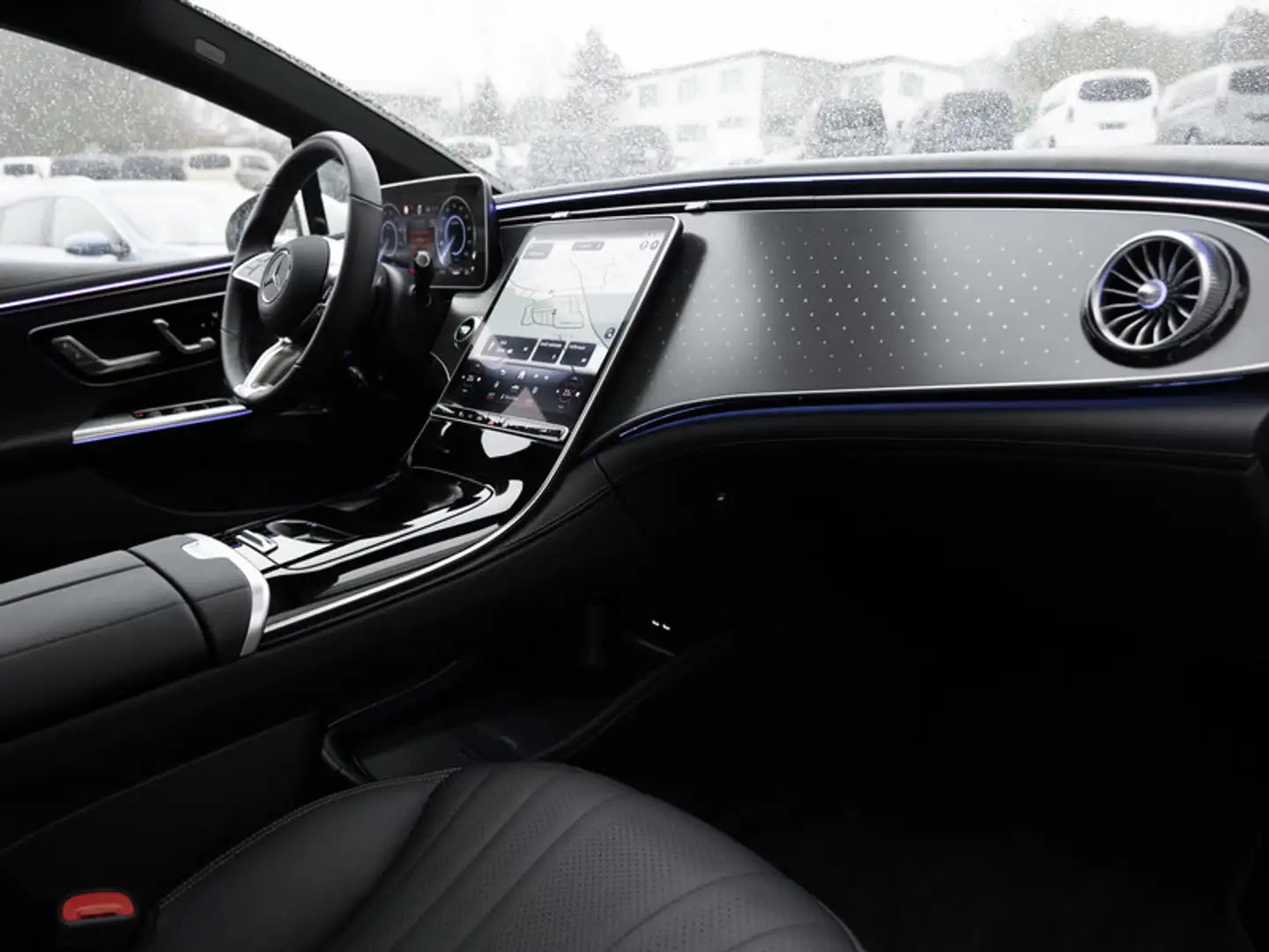 Mercedes-Benz EQE 300 ElectricArt/DIGITAL/360/Pano/Multikontur Weiß - 2