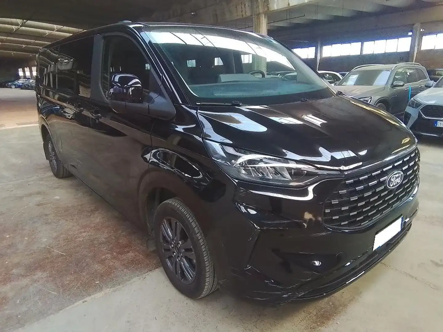 Ford Tourneo Custom 8 Posti L2 H1 Titanium 2.0 EcoBlue 136 CV Aut 8 M. Noir - 2