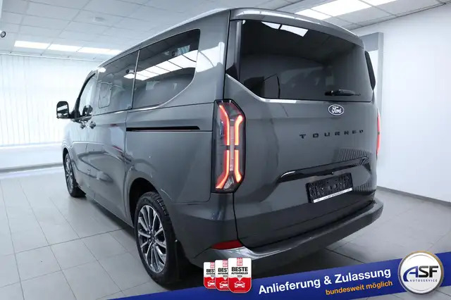 Ford Tourneo Custom view 9