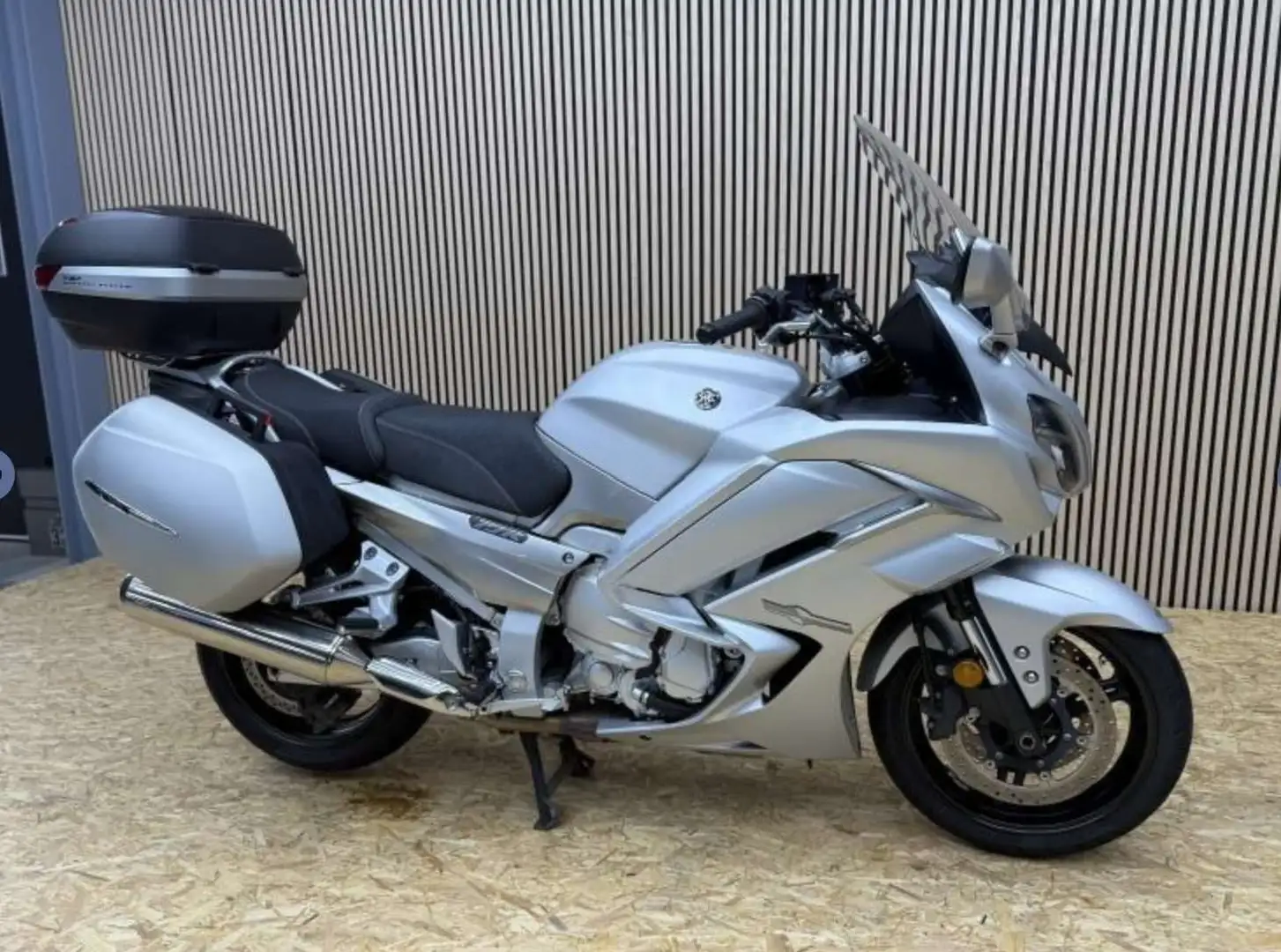 Yamaha FJR 1300 Argent - 1