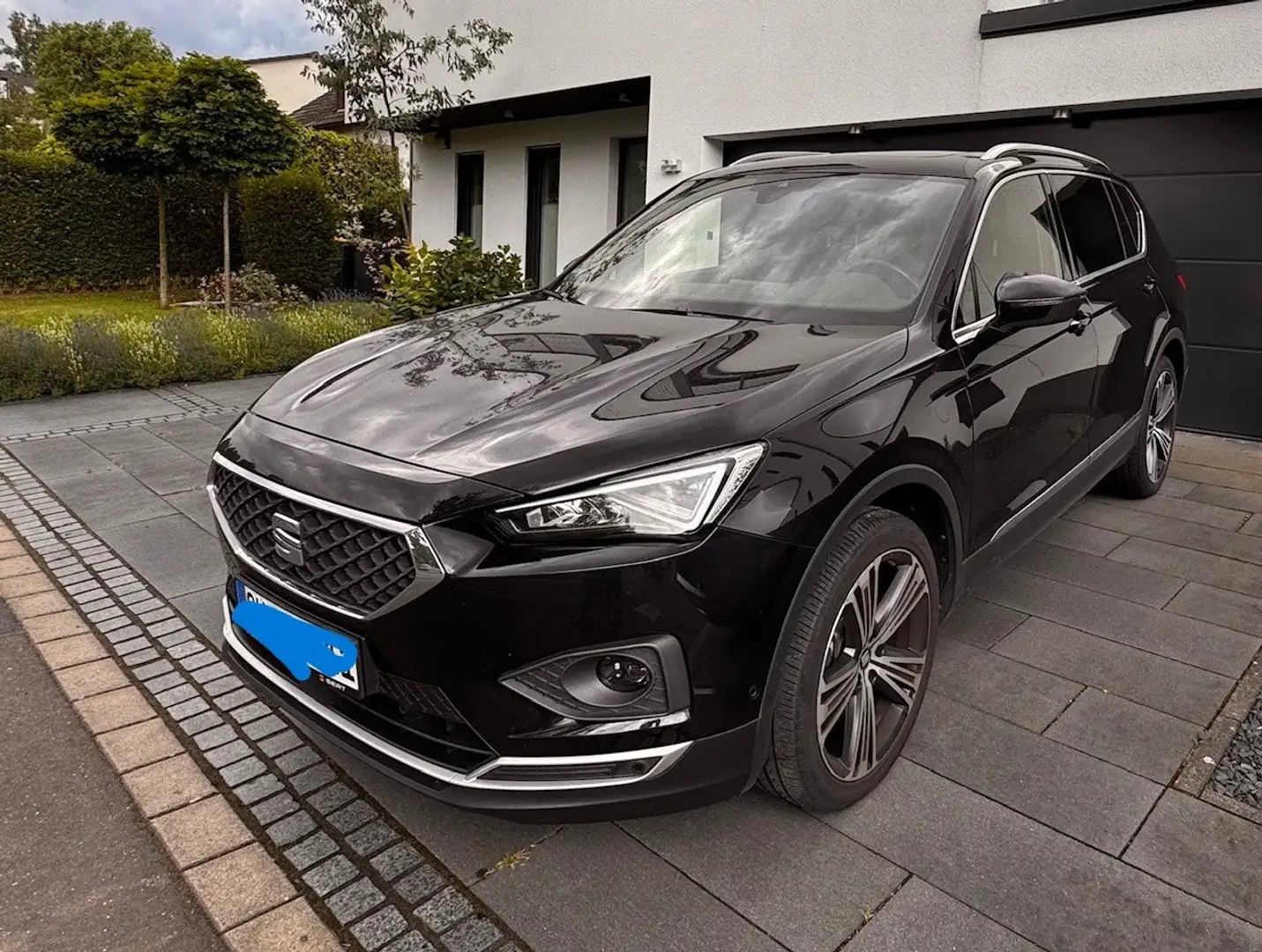 SEAT Tarraco Tarraco 2.0 TSI 4Drive DSG OPF Xcellence Schwarz - 1