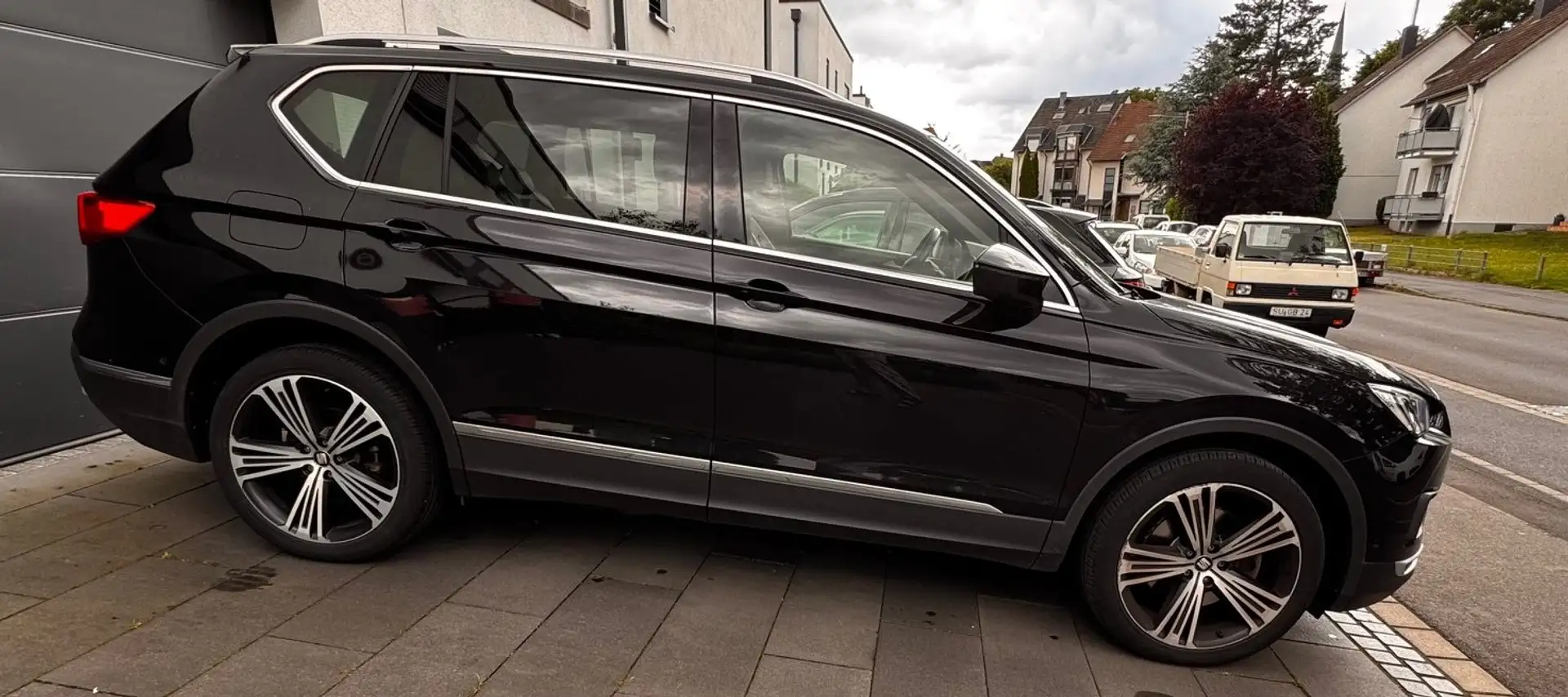 SEAT Tarraco Tarraco 2.0 TSI 4Drive DSG OPF Xcellence Schwarz - 2
