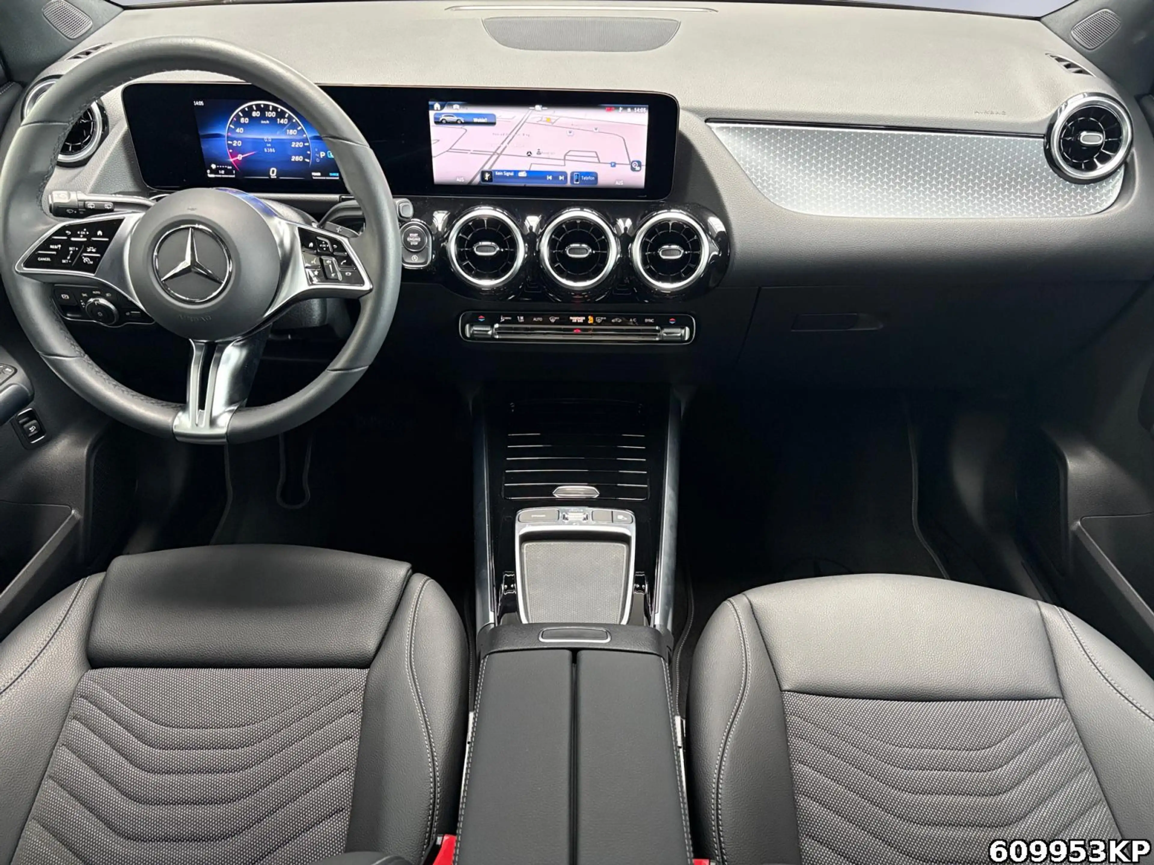 Mercedes-Benz GLA 200 Progressive AHK Distronik Kamera 18" DAB — photo 13