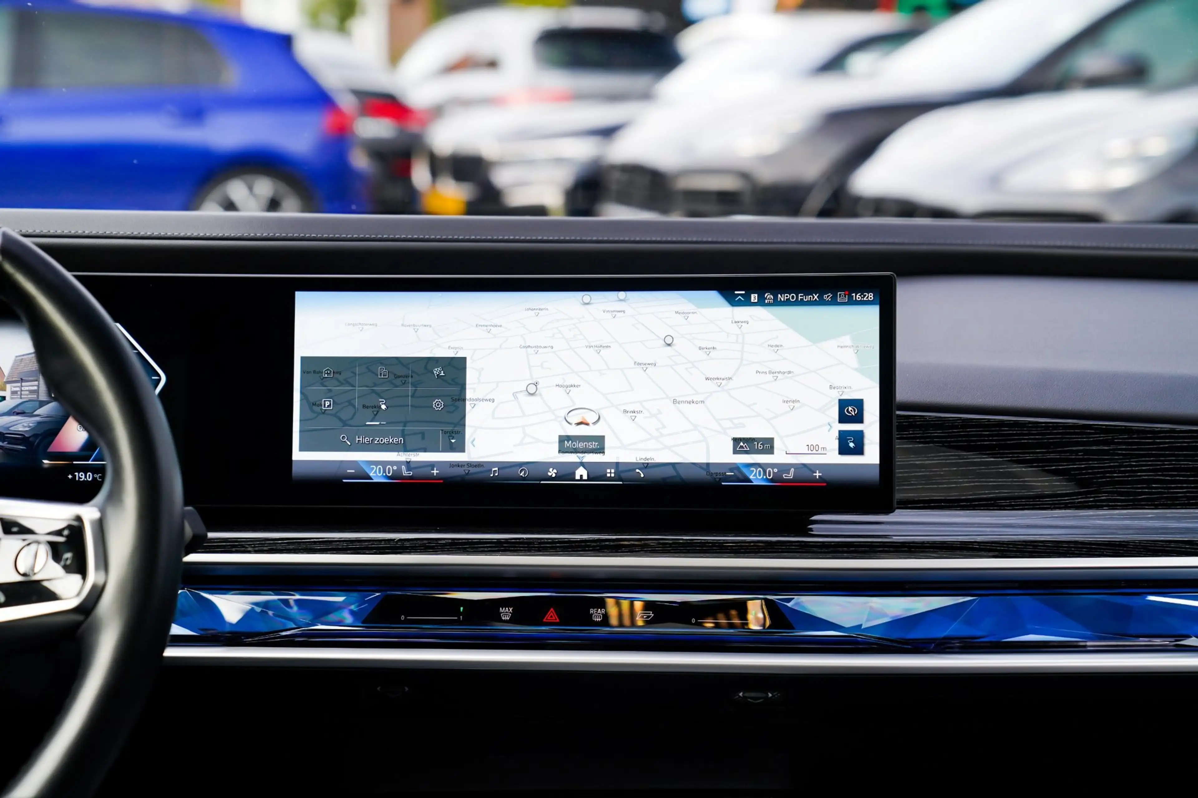 BMW i7 EDrive50 106 kWh | Brooklyn Grau | Driving Assista — photo 4