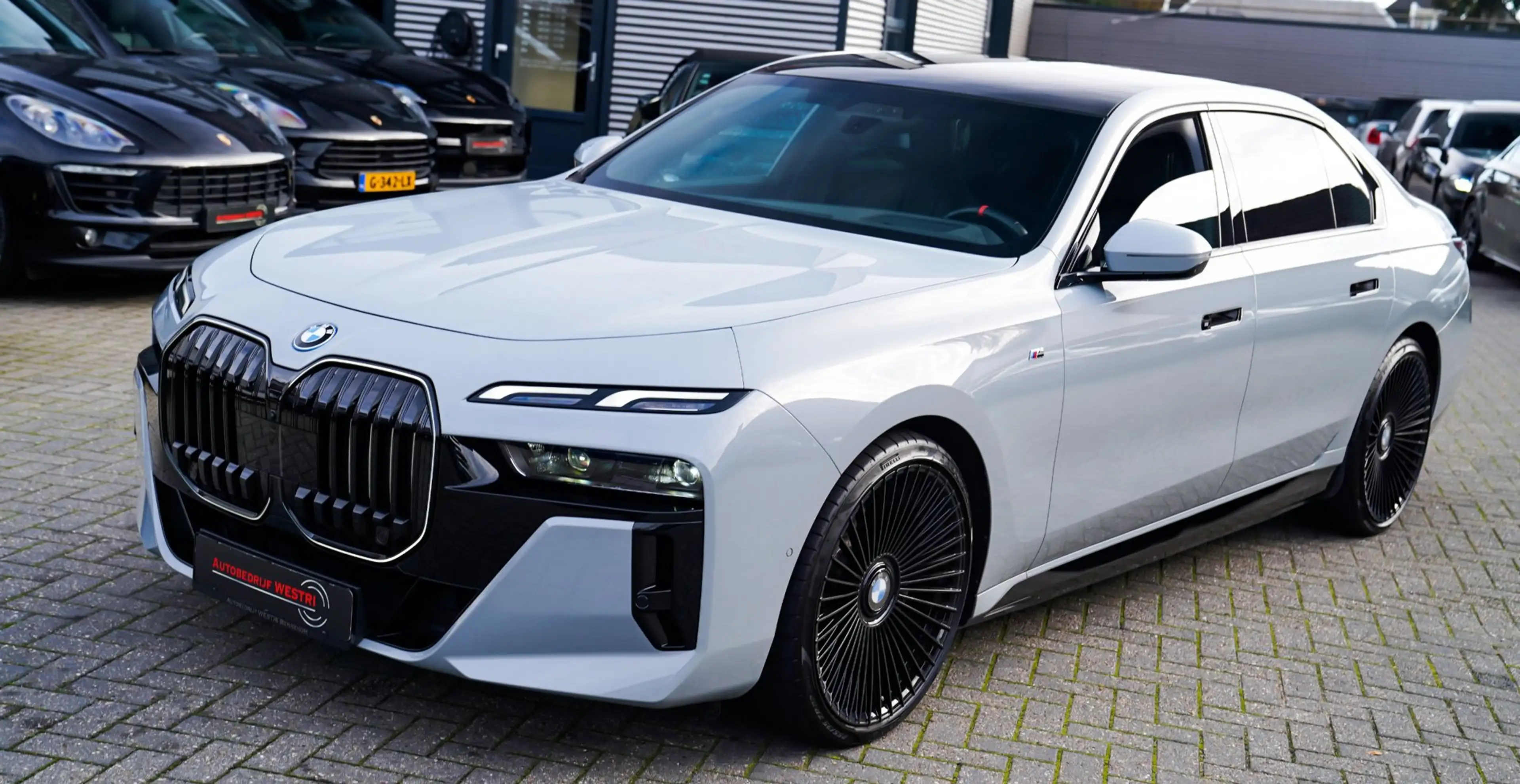 BMW i7 EDrive50 106 kWh | Brooklyn Grau | Driving Assista — photo 29