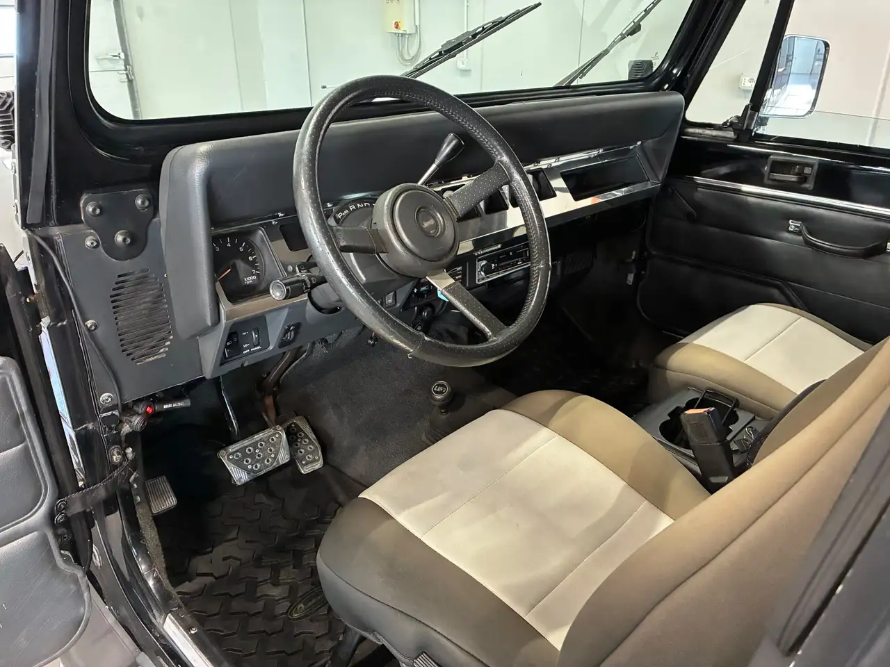 Jeep Wrangler YJ 4.0 184Cv - Hard Top - Benzina/GPL, foto 11