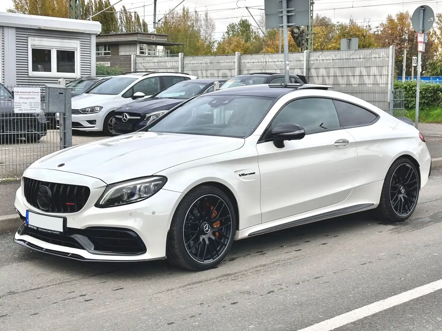 Mercedes-Benz C 63 AMG COUPE*PANO+VOLL* Weiß - 1
