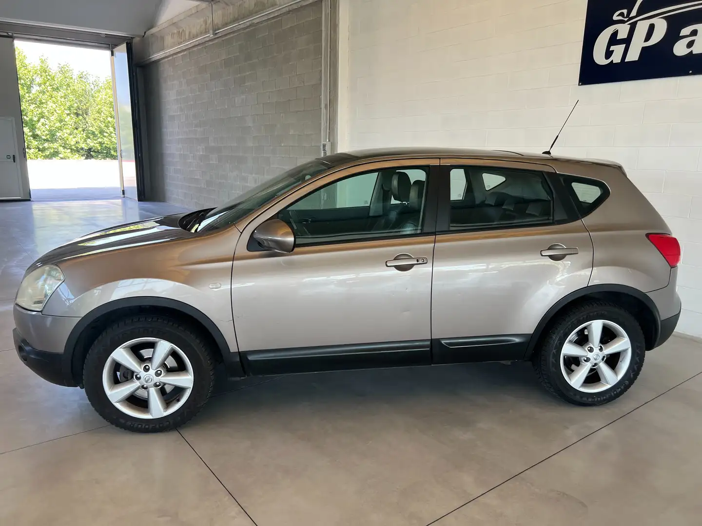 Nissan Qashqai Qashqai  1.6 16v Tekna gpl appena revisionato Bronzo - 2