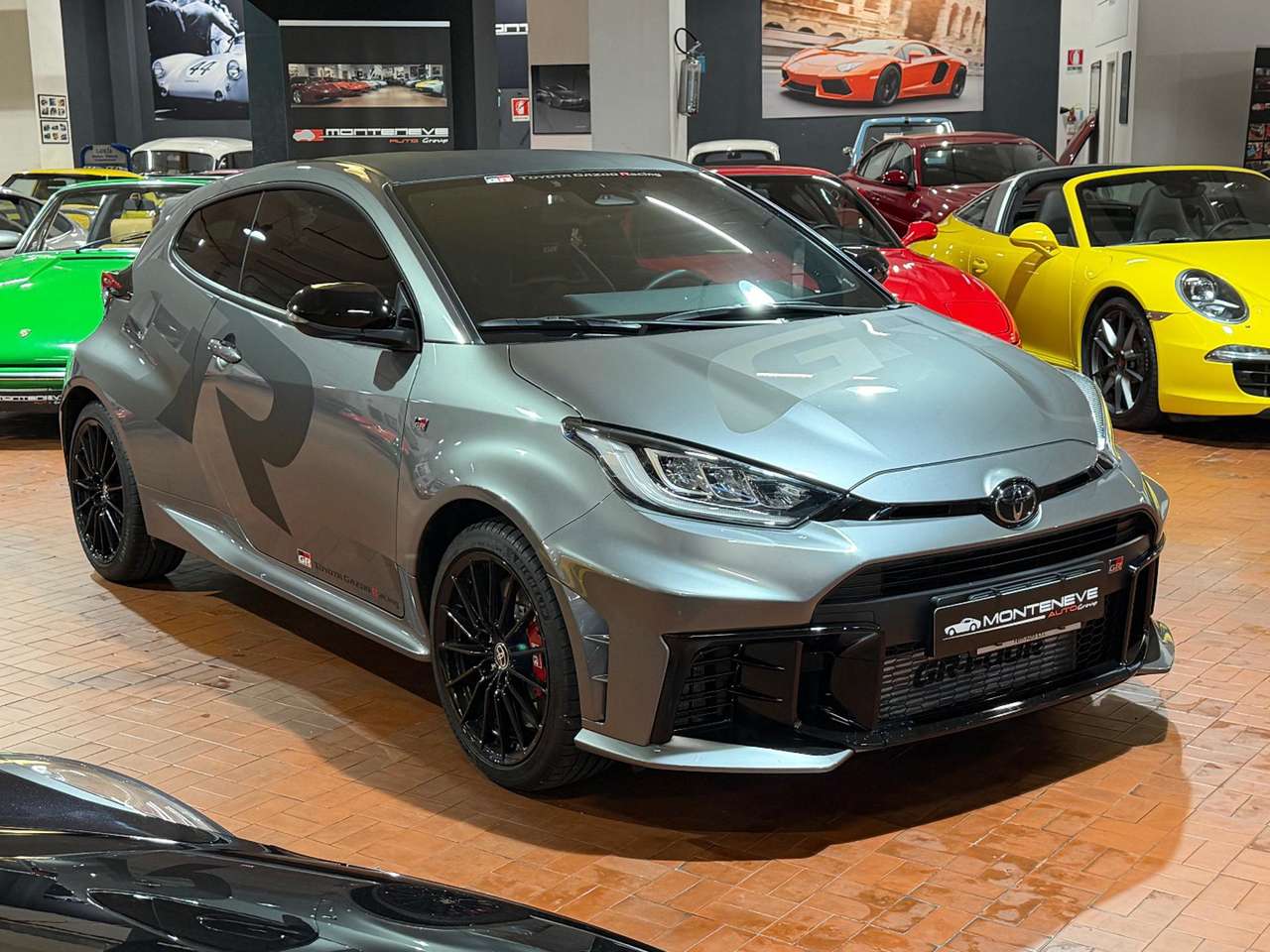Toyota Yaris GR 280CV Circuit DAT-Full-Italiana