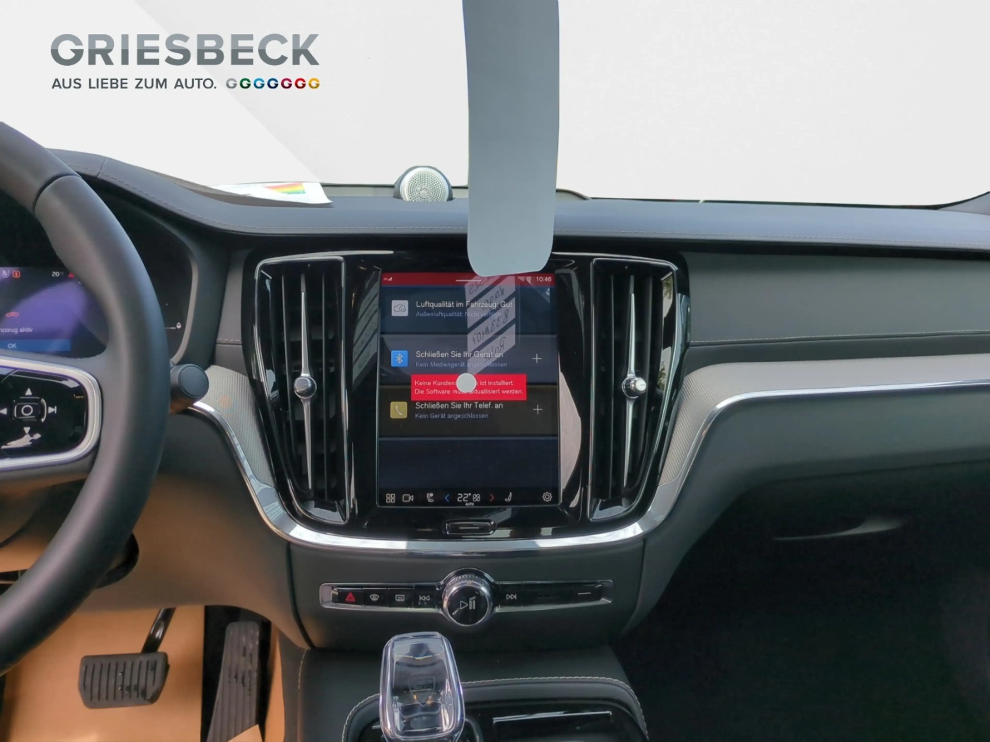 Volvo S60 T8 Ultimate Dark — photo 11
