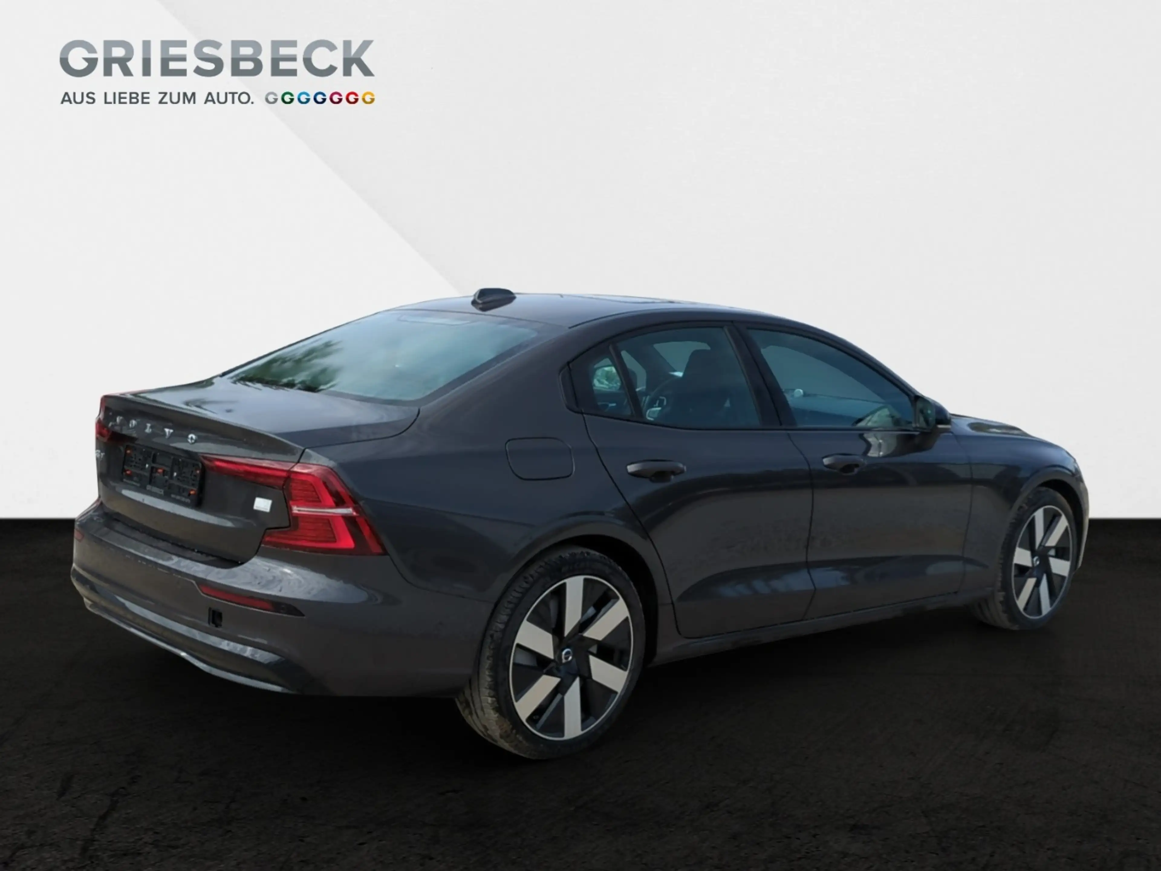 Volvo S60 T8 Ultimate Dark — photo 6