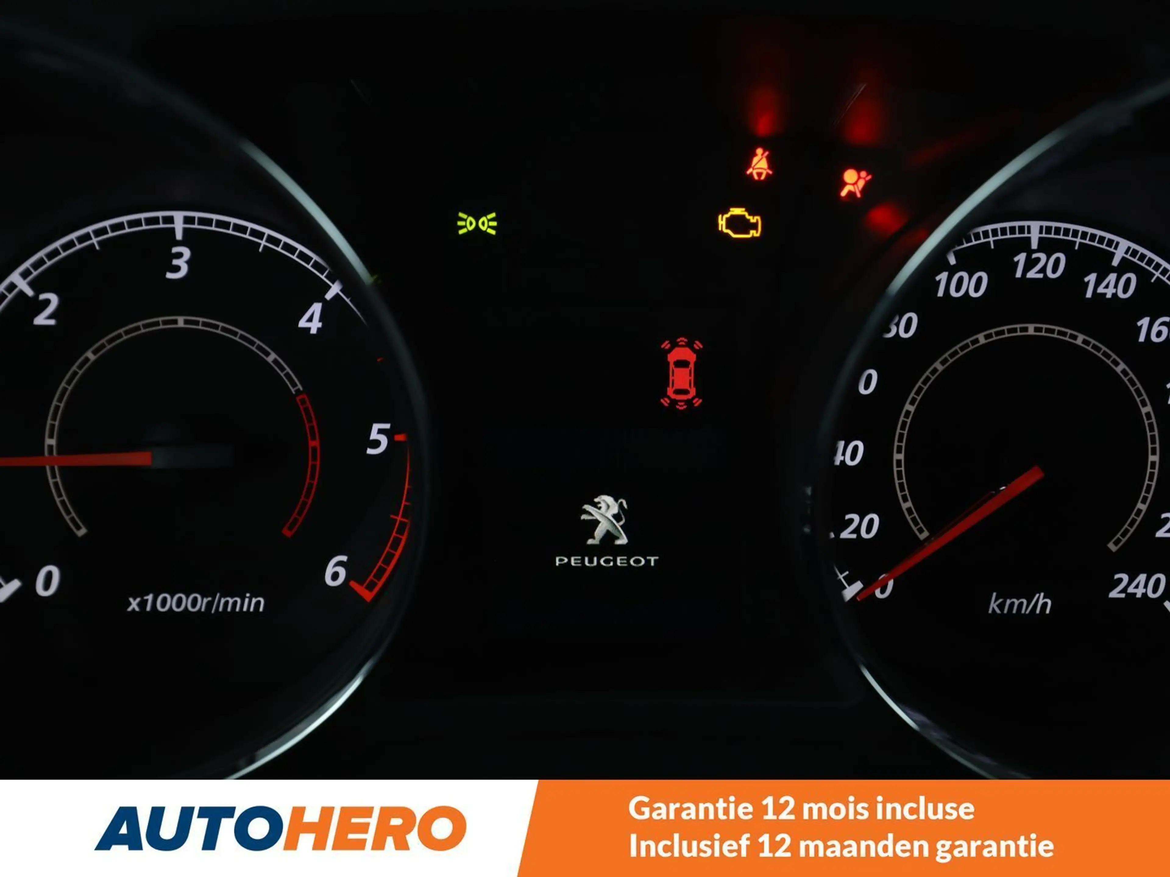 Peugeot 4008 1.6 HDi Allure — photo 8