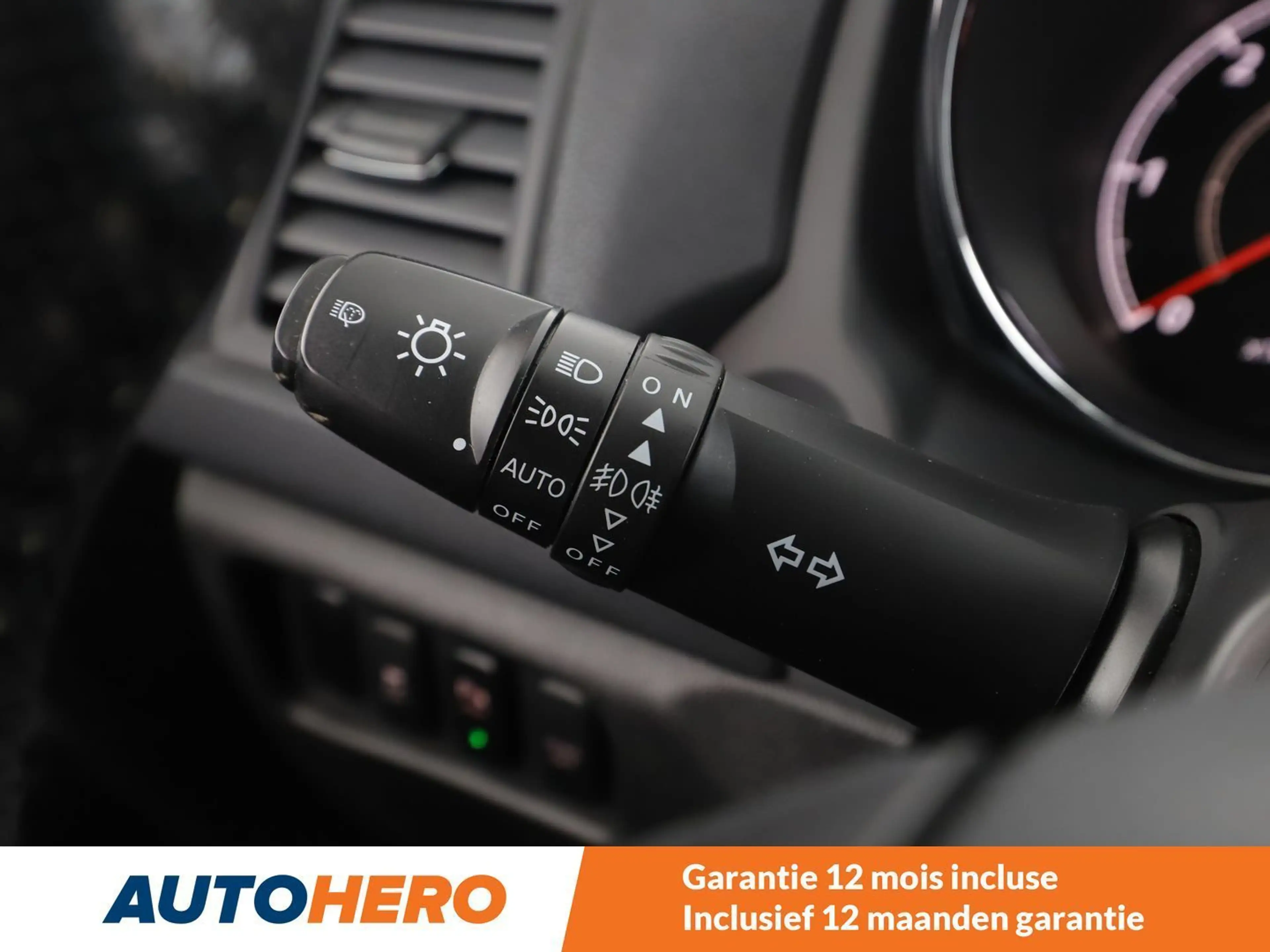 Peugeot 4008 1.6 HDi Allure — photo 13