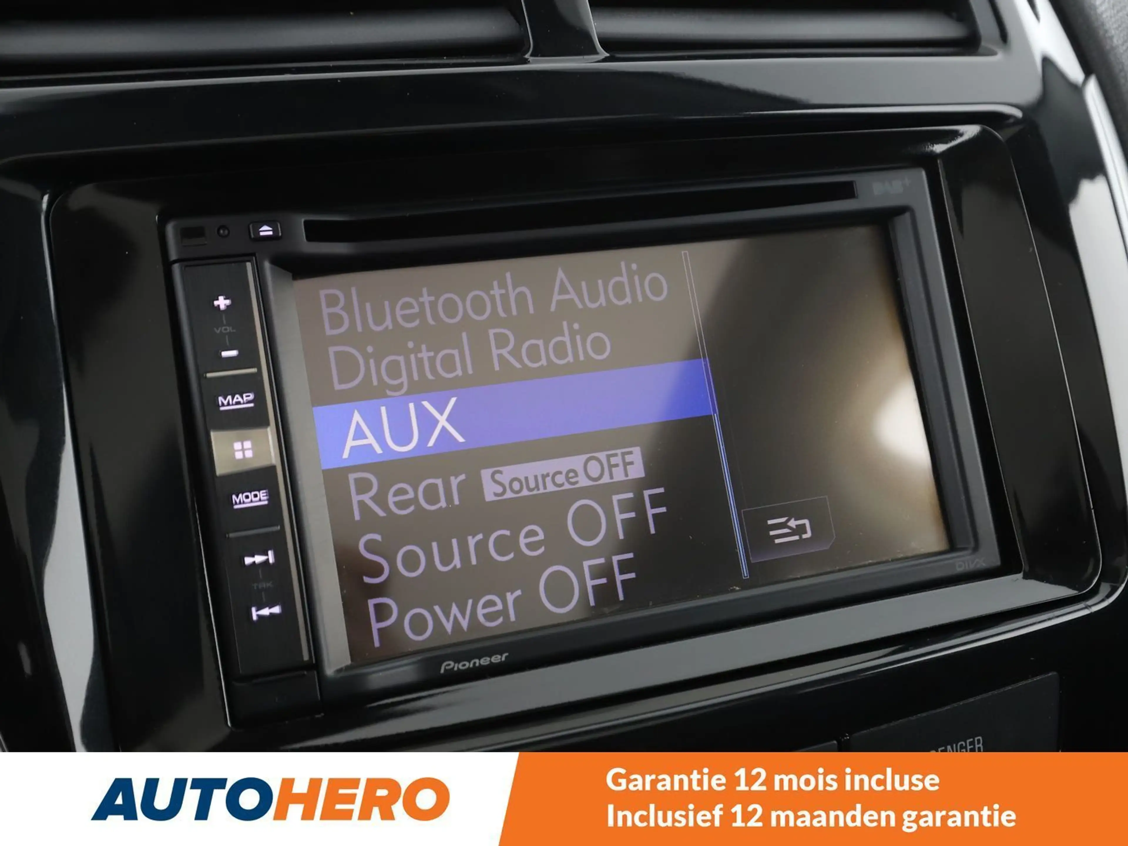Peugeot 4008 1.6 HDi Allure — photo 11