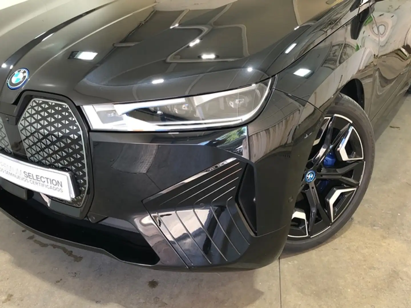 BMW iX xDrive 40 Nero - 2