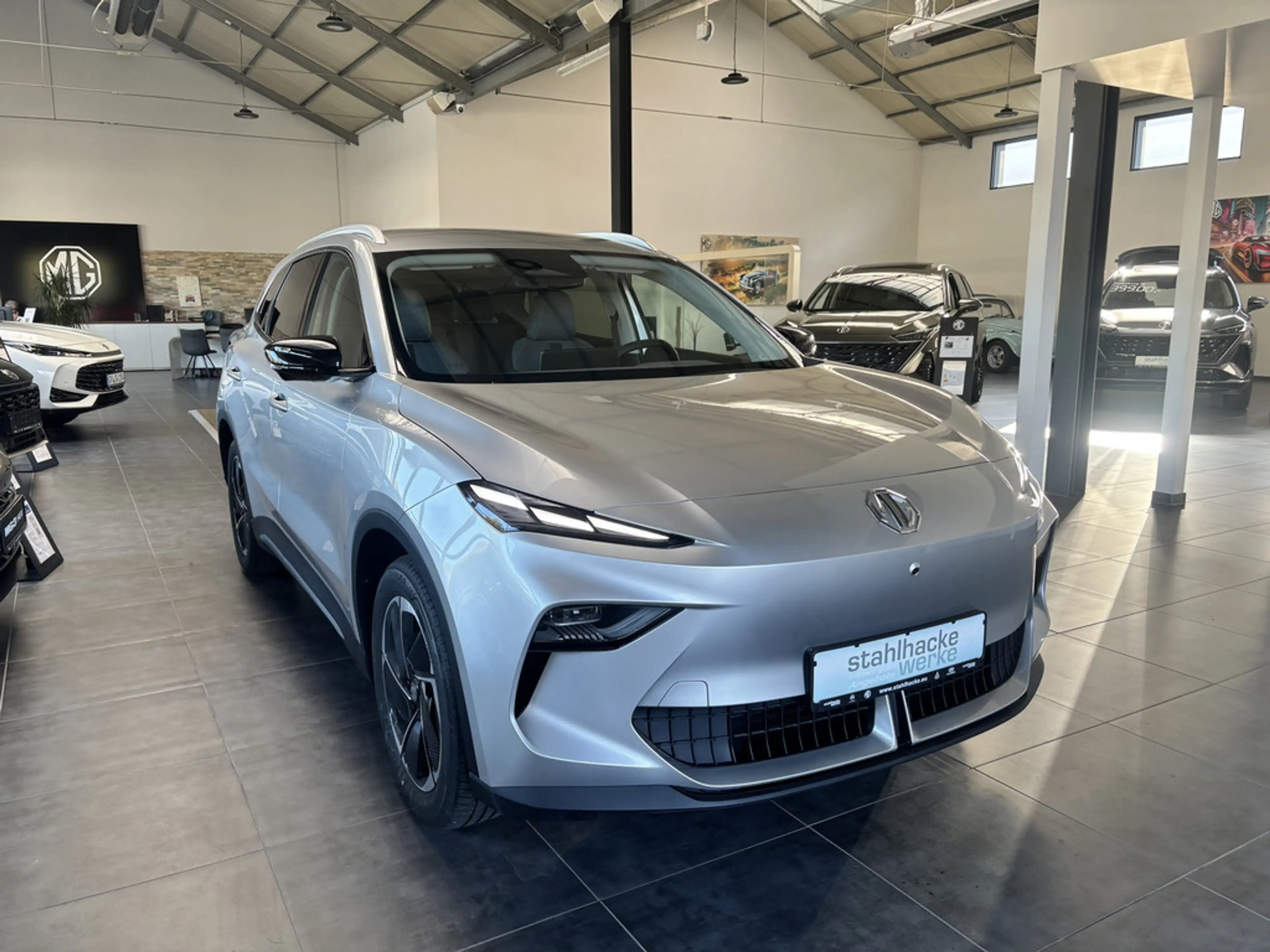 MG S5 EV 125 kW Luxury KLIMA PDC ACC LED — photo 4