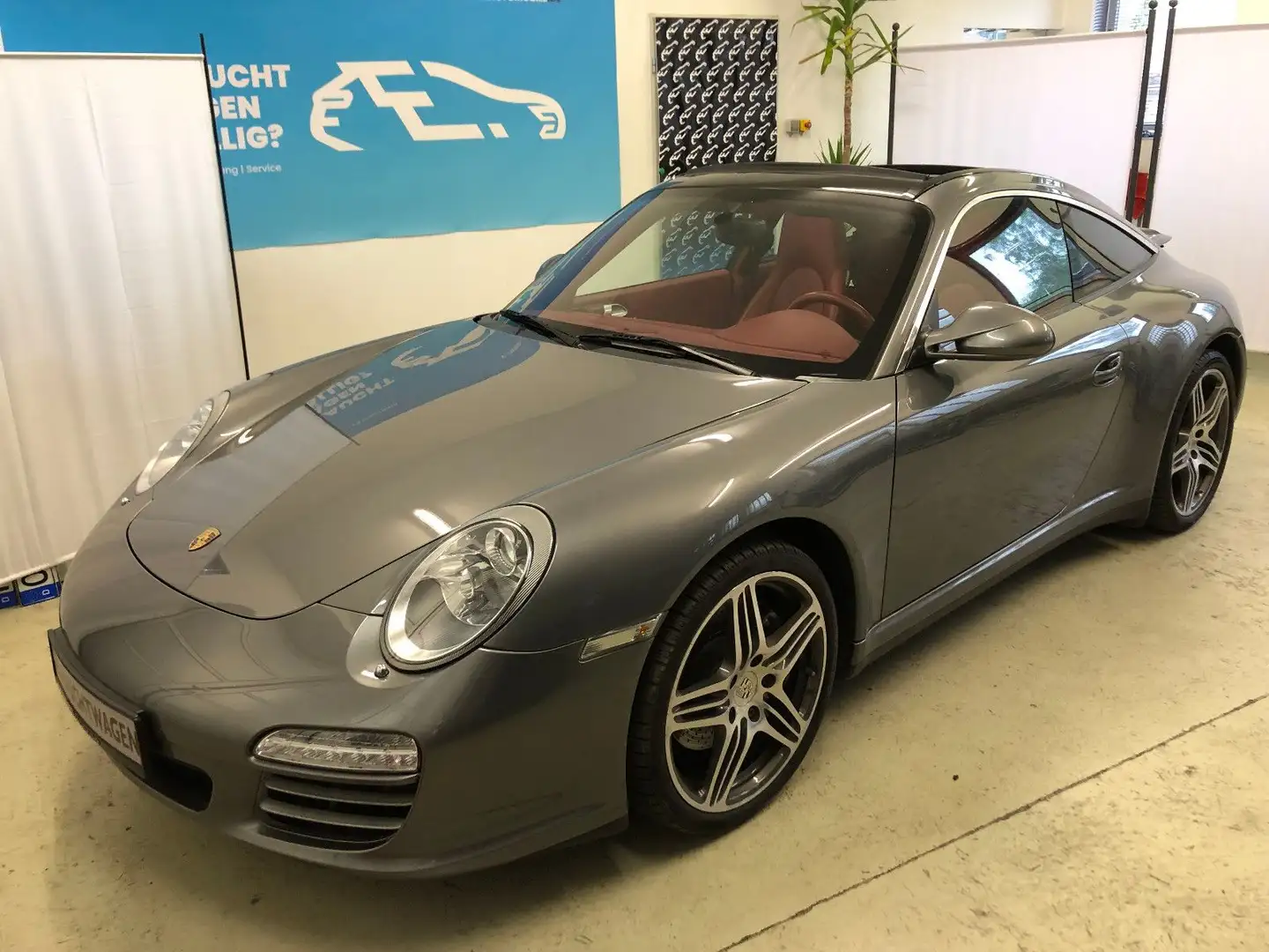 Porsche 911 Targa 4 Grigio - 1