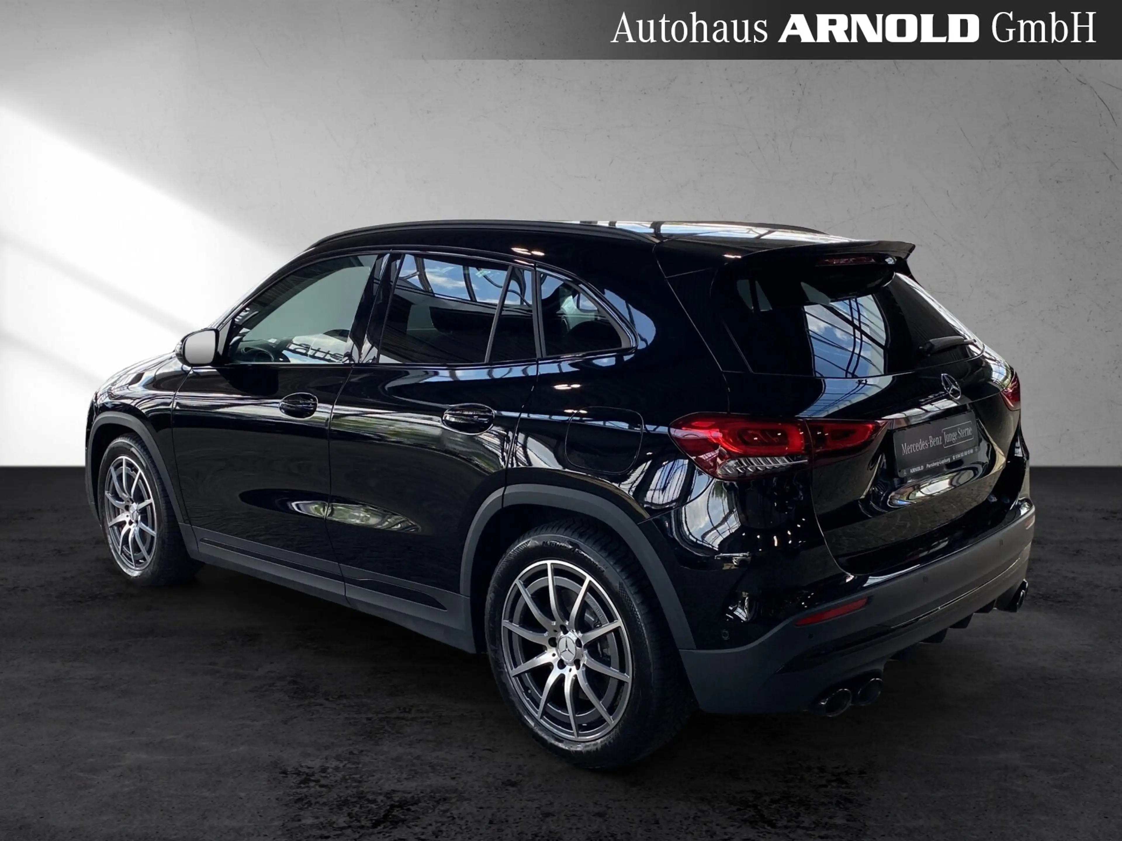 Mercedes-Benz GLA 45 AMG Mercedes-AMG GLA 45 4M+ Kamera MULTIB. el-Klappe — photo 4