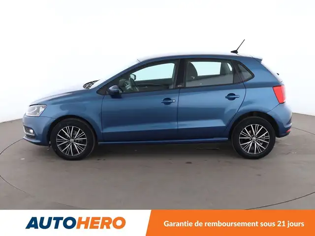 Volkswagen Polo view 3