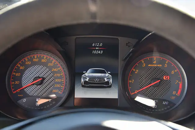 Mercedes-Benz AMG GT view 9