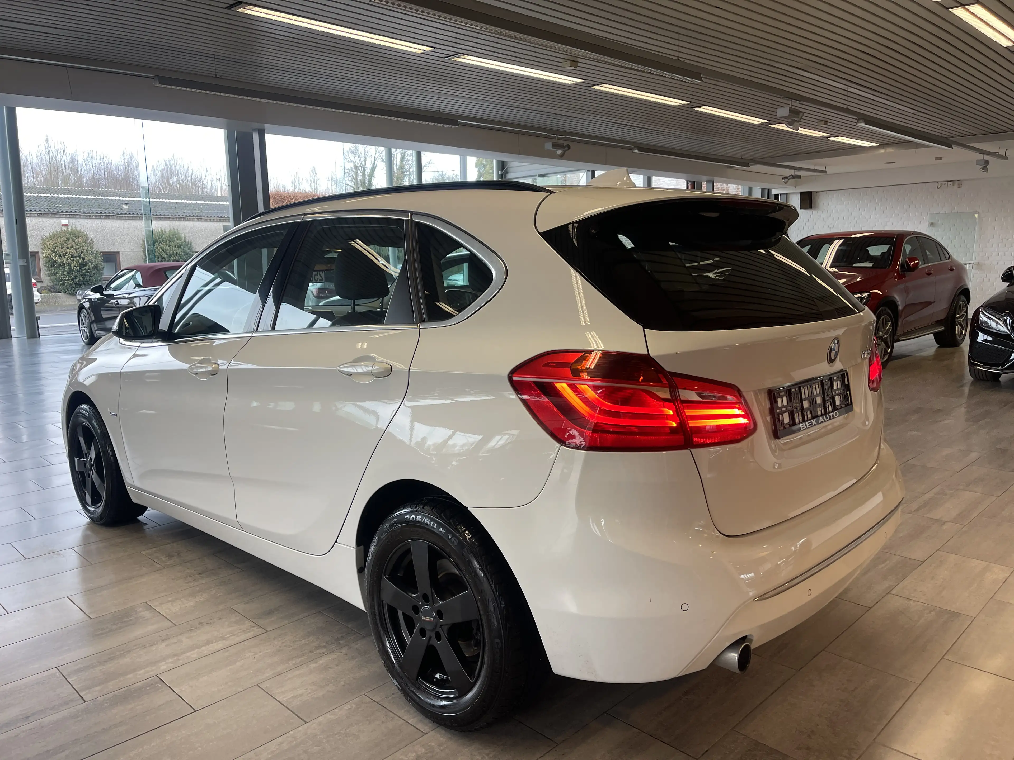 BMW 214 d*LUXURYPACK*1ERPROP*GARANTIE*94000KM*LED*CUIR*GPS — photo 8