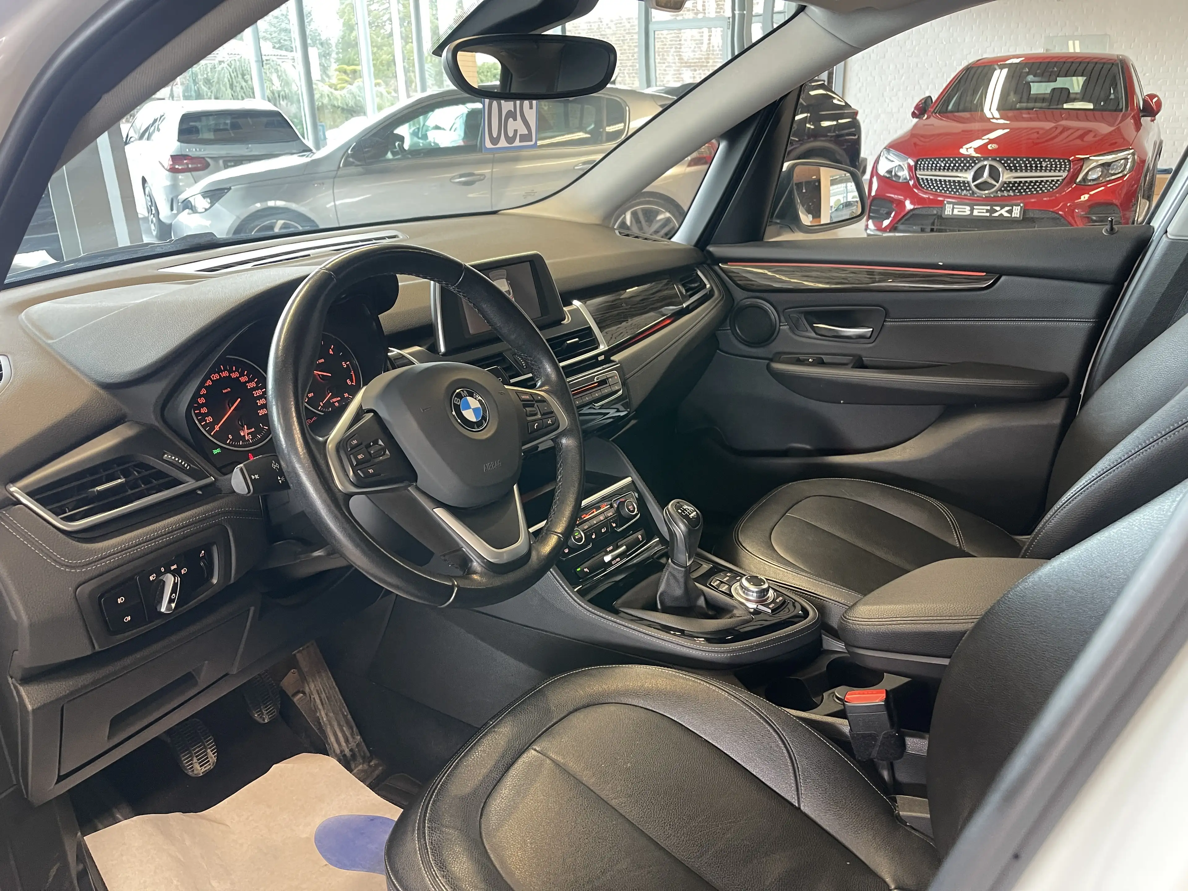 BMW 214 d*LUXURYPACK*1ERPROP*GARANTIE*94000KM*LED*CUIR*GPS — photo 11