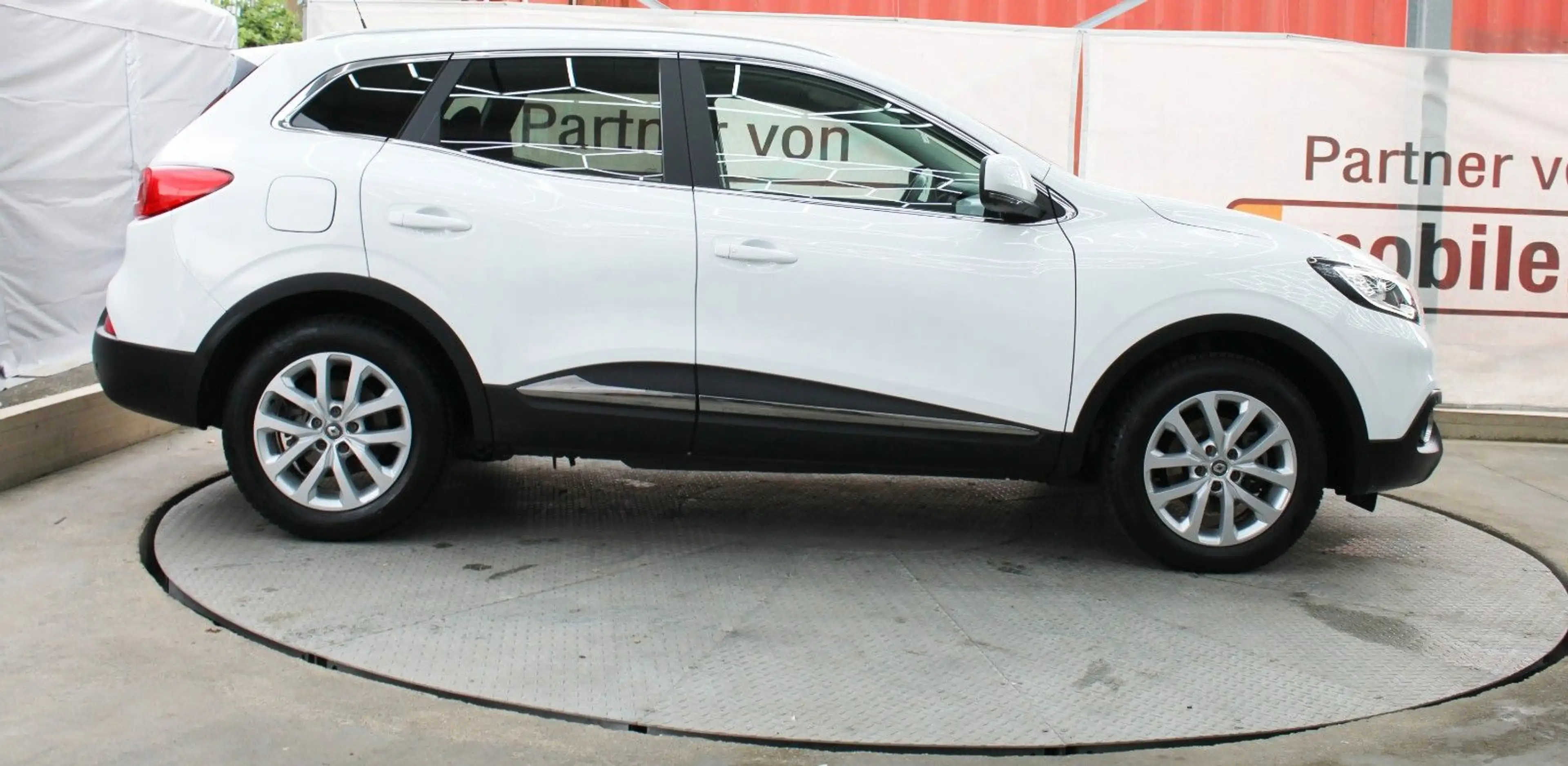 Renault Kadjar *Tüv&Inspektion Neu* Scheckheftgepflegt* — photo 7