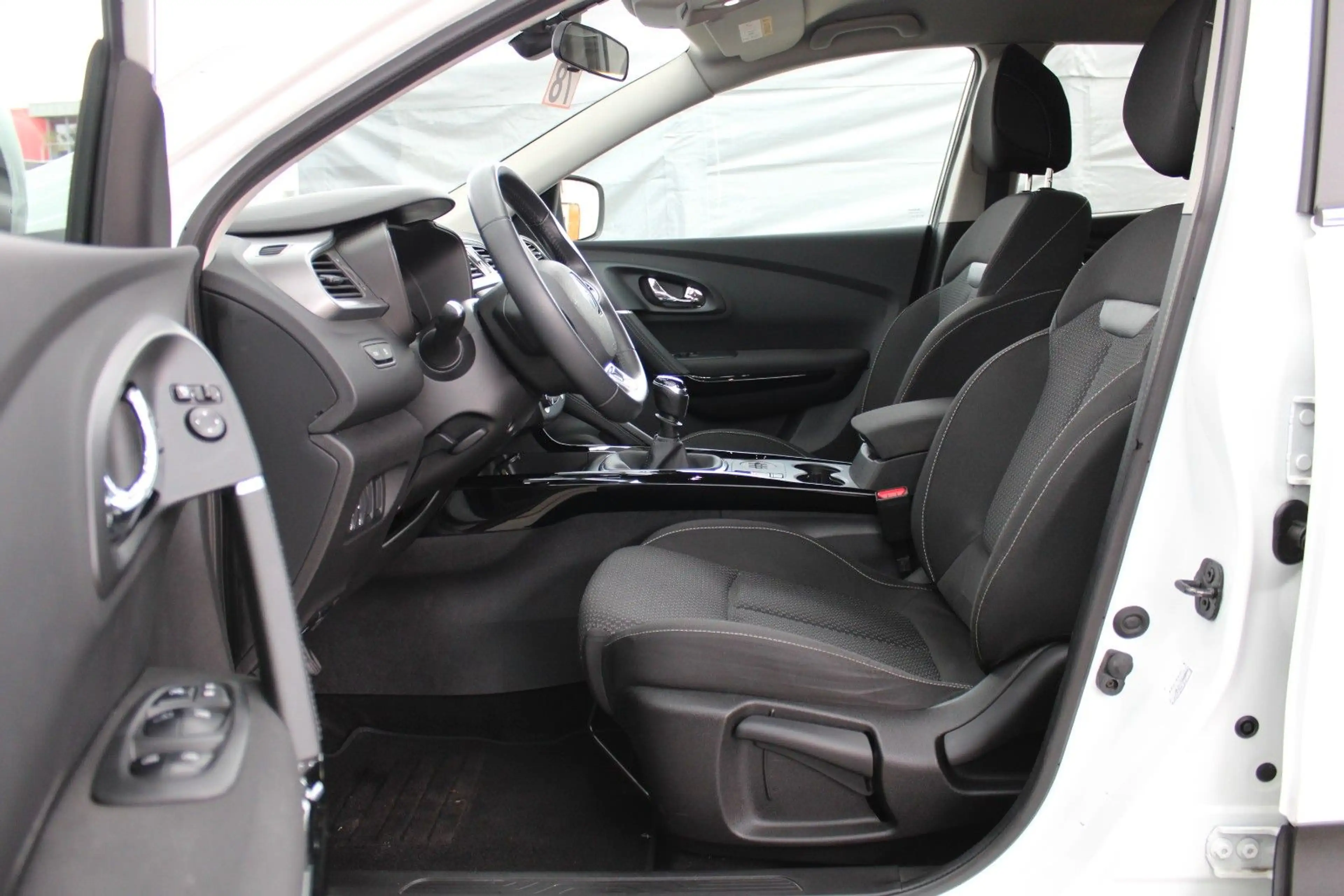 Renault Kadjar *Tüv&Inspektion Neu* Scheckheftgepflegt* — photo 9