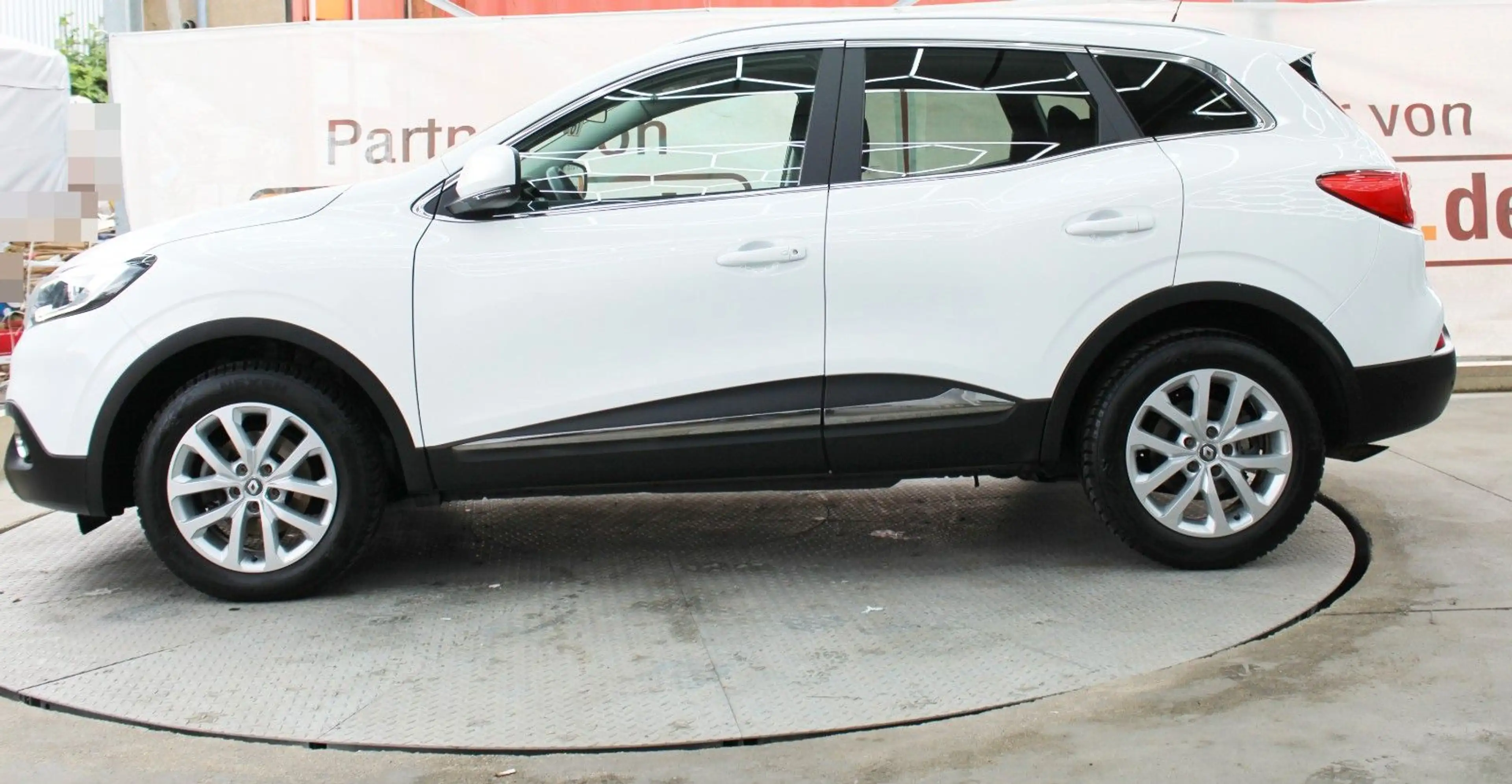 Renault Kadjar *Tüv&Inspektion Neu* Scheckheftgepflegt* — photo 4