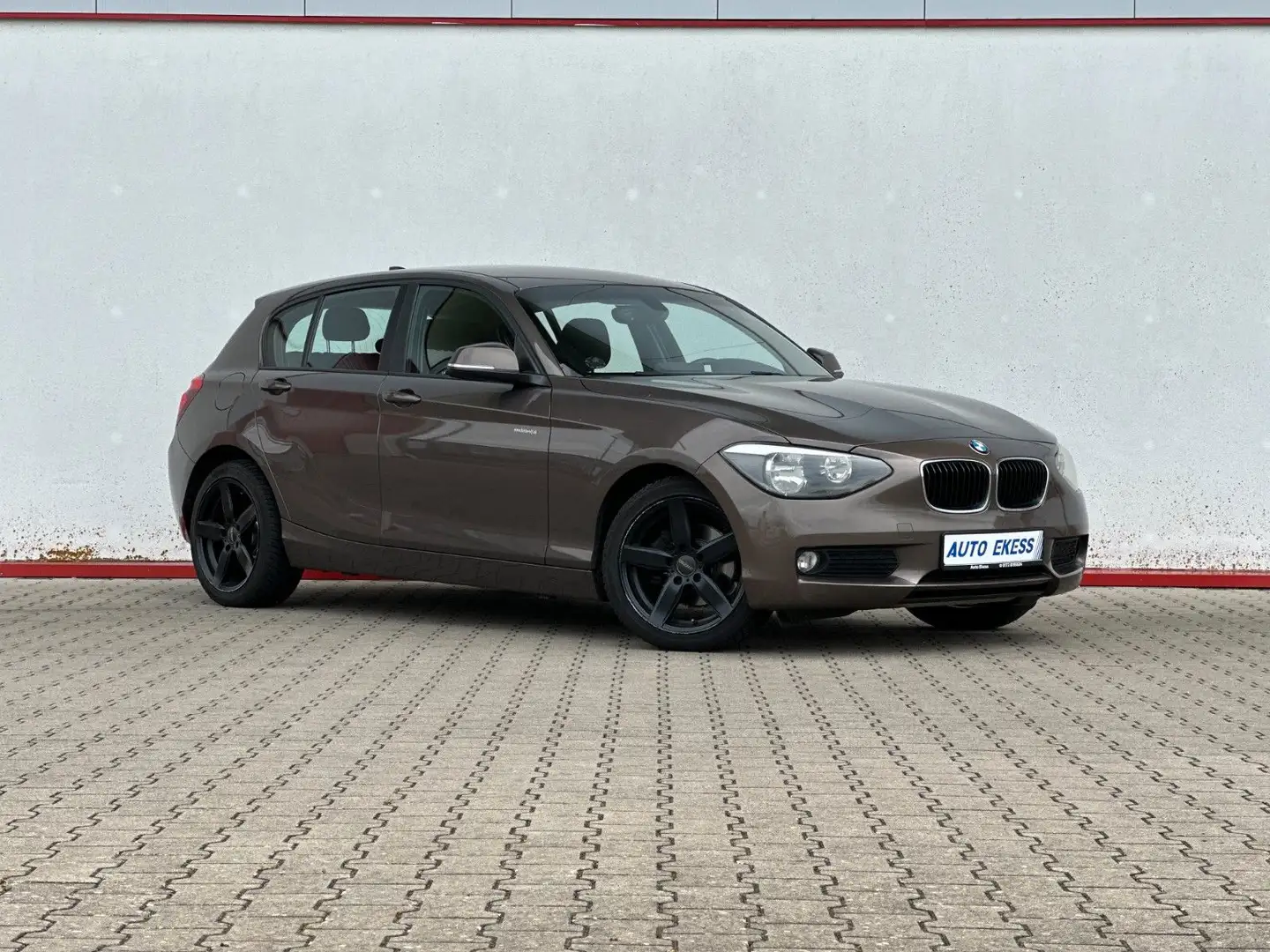 BMW 118 d 5-trg. A/C*Shz*PDC*TEMP Bruin - 1