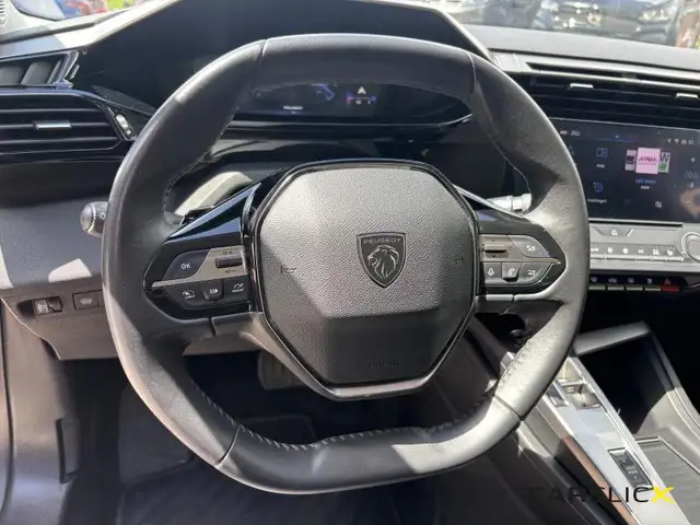 Peugeot 308 view 14