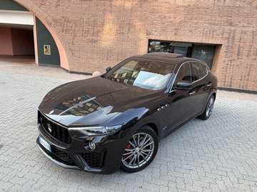3.0 V6 Gransport 250cv auto