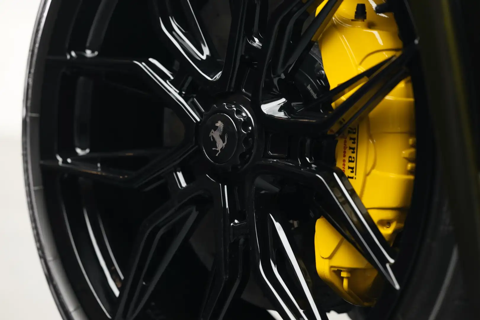 Ferrari Purosangue Purosangue FullGreenCarbon/NOVITEC/Massage/PPF Verde - 2