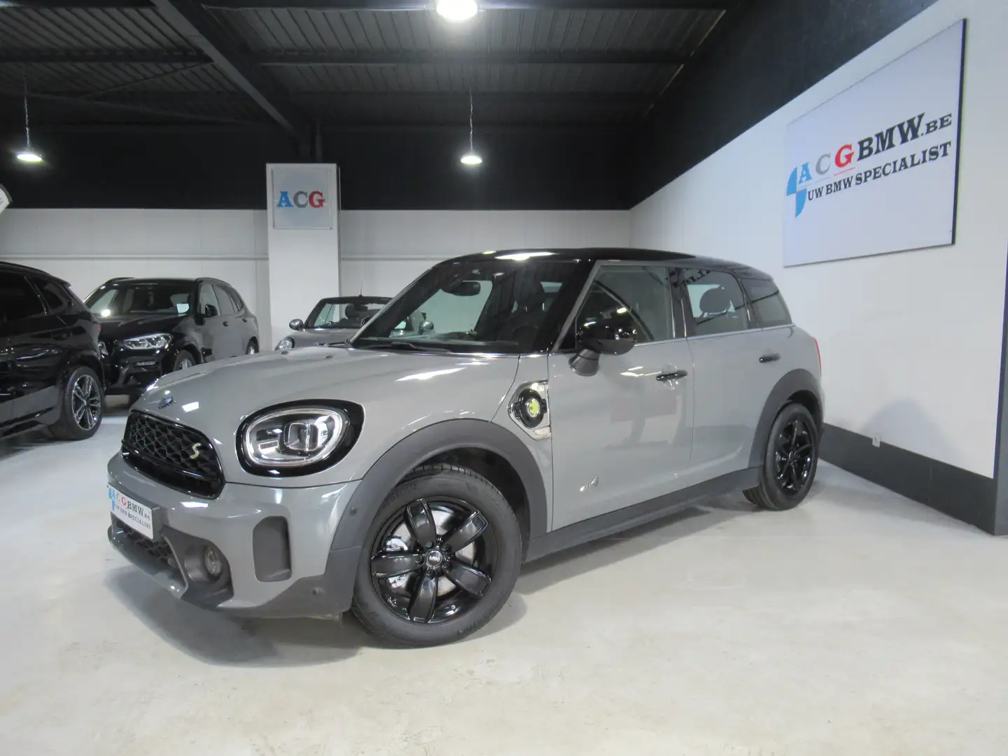 MINI Cooper SE Countryman Hybr FULL LED Pano Camera Adapt CC HU Lichtpak TOP Grau - 2